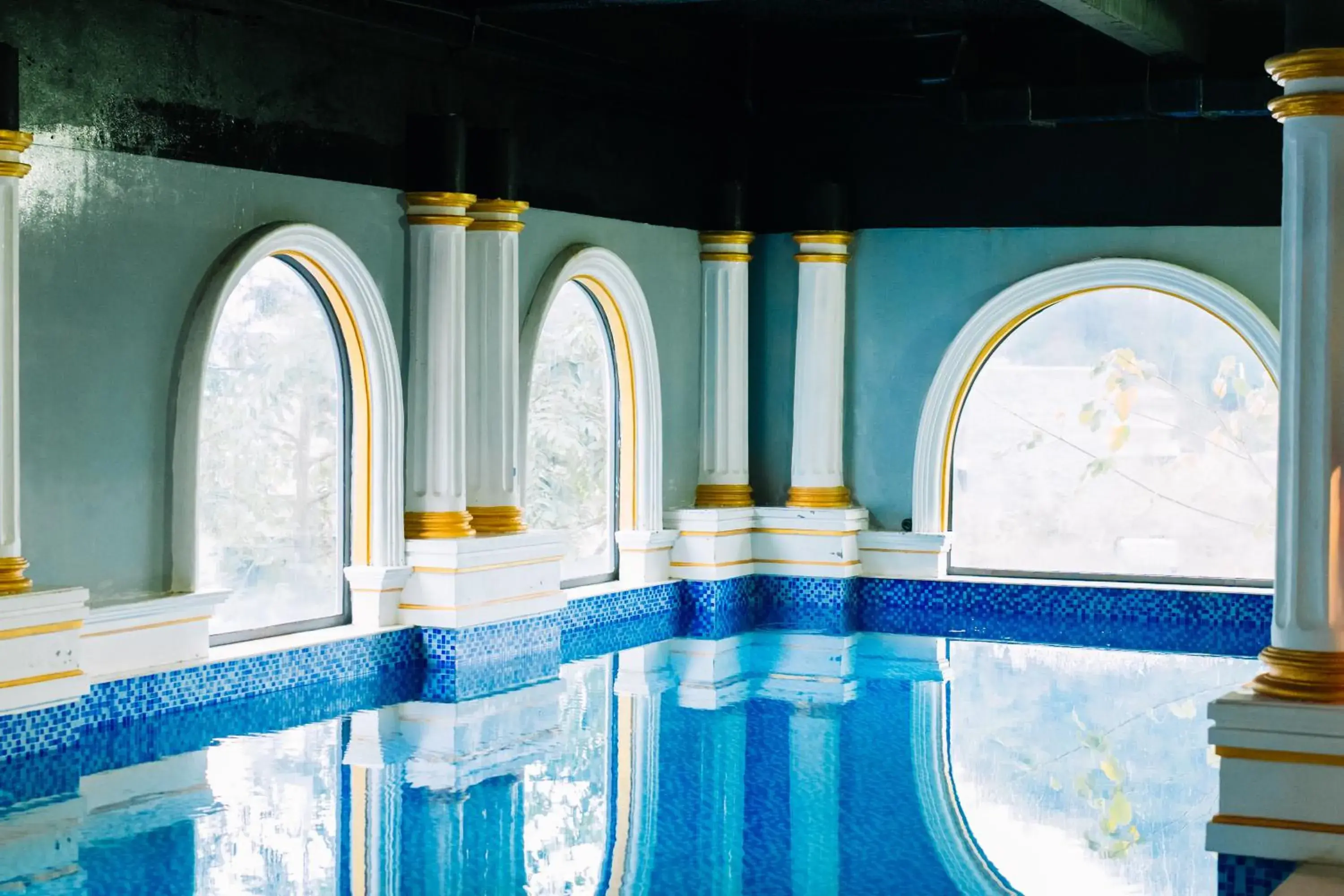 Swimming pool in Glenda Tower Moc Chau Hotel Swimming pool in Glenda Tower Moc Chau Hotel