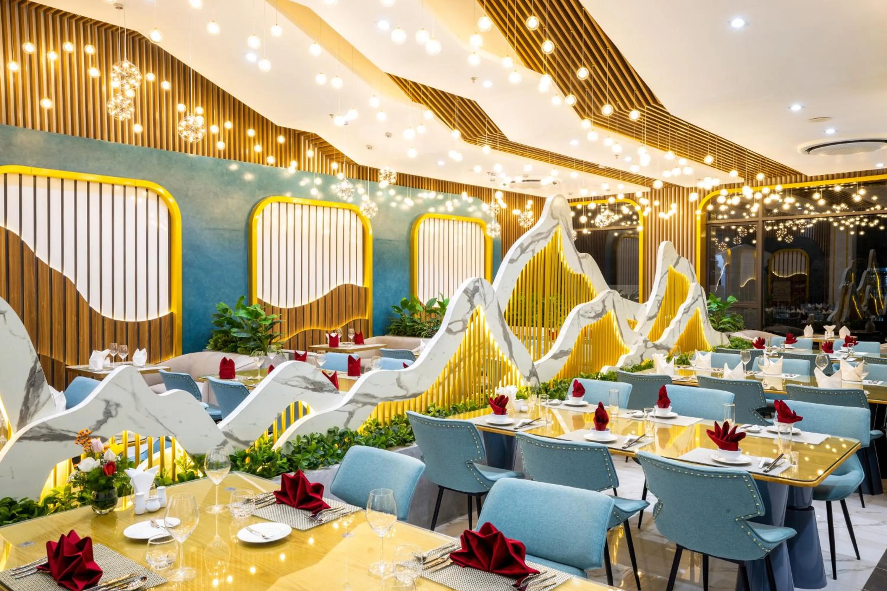 Restaurant/places to eat in Glenda Tower Moc Chau Hotel