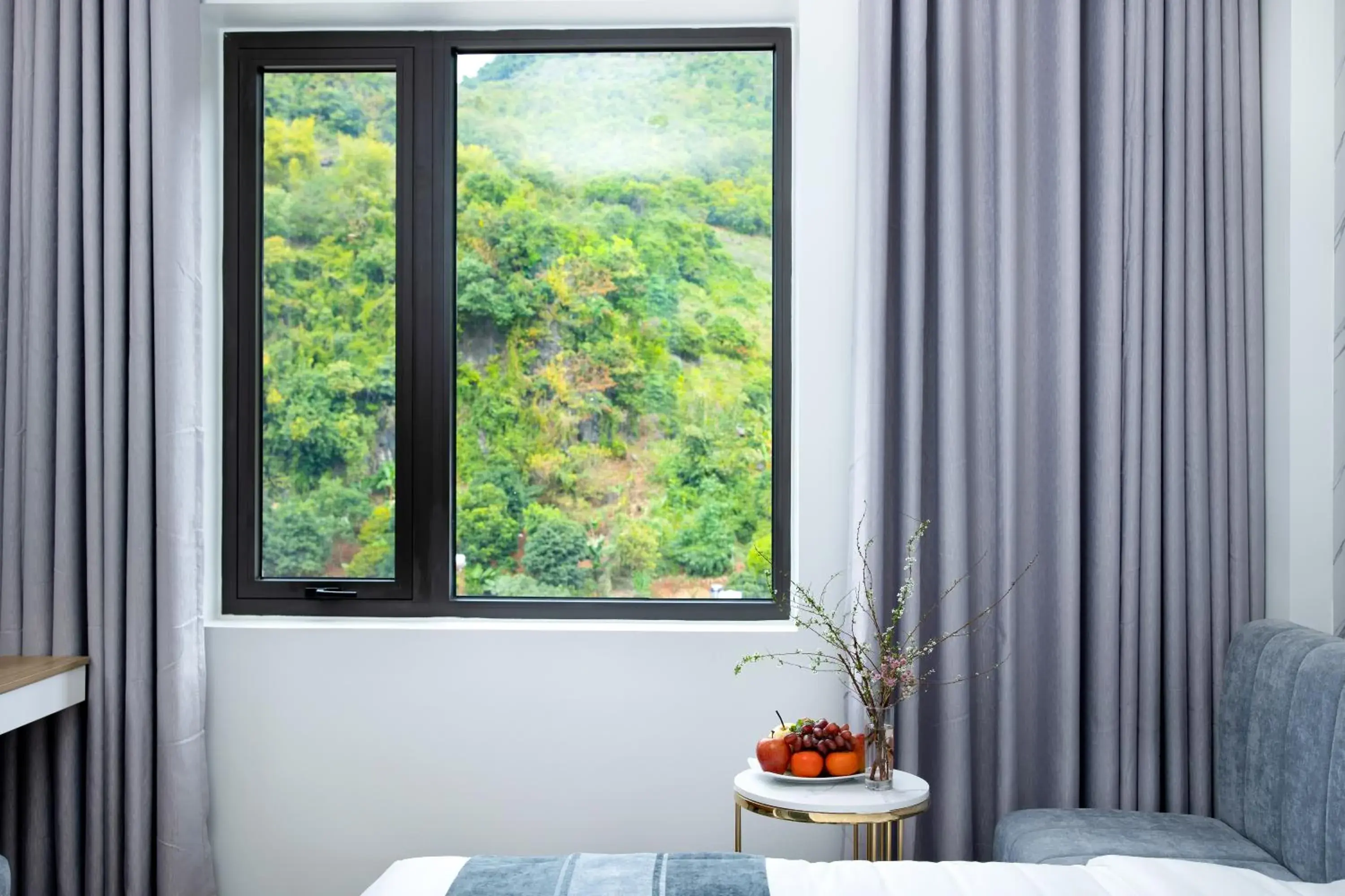 View (from property/room), Bed in Glenda Tower Moc Chau Hotel View (from property/room), Bed in Glenda Tower Moc Chau Hotel