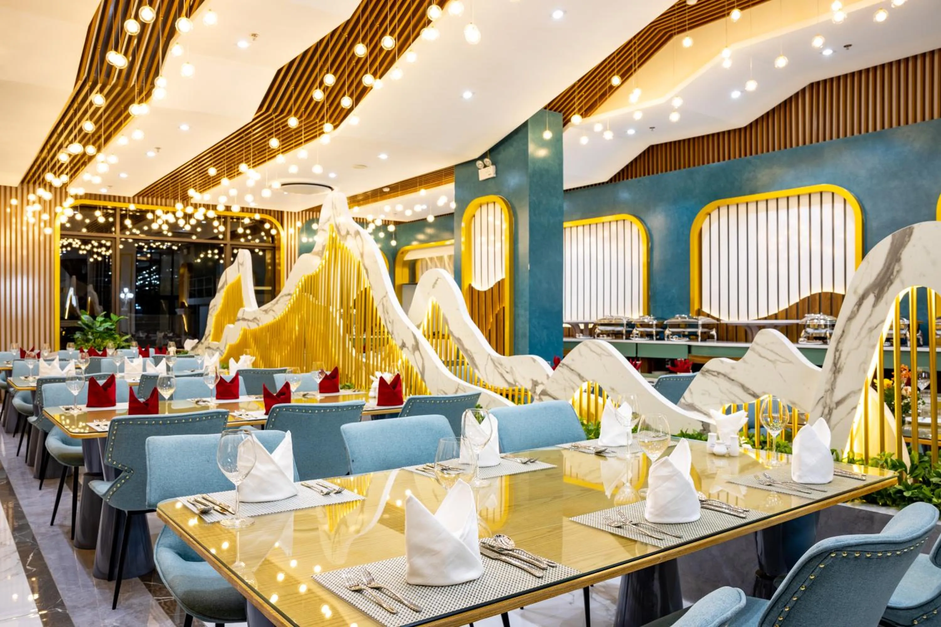 Restaurant/places to eat in Glenda Tower Moc Chau Hotel