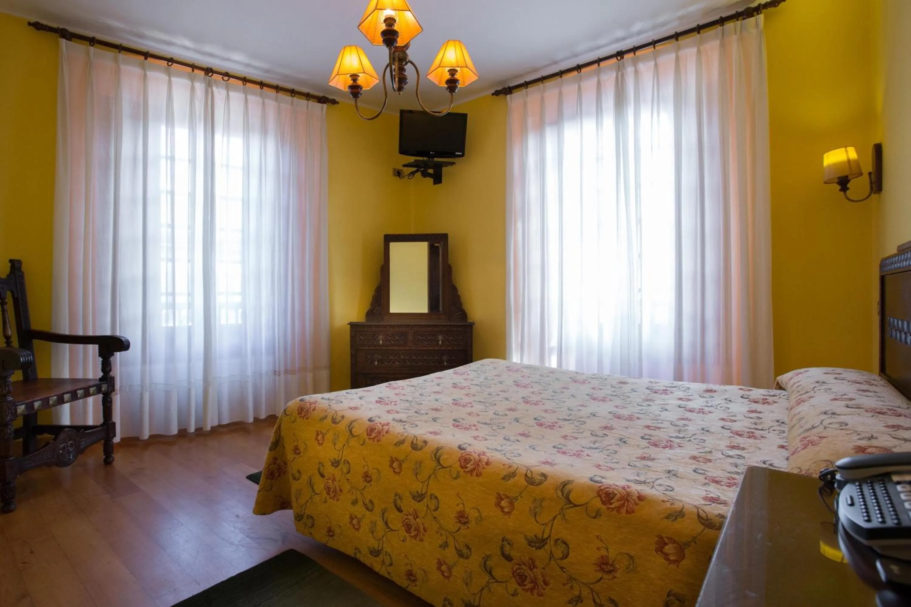 Day, Bed in Casa España