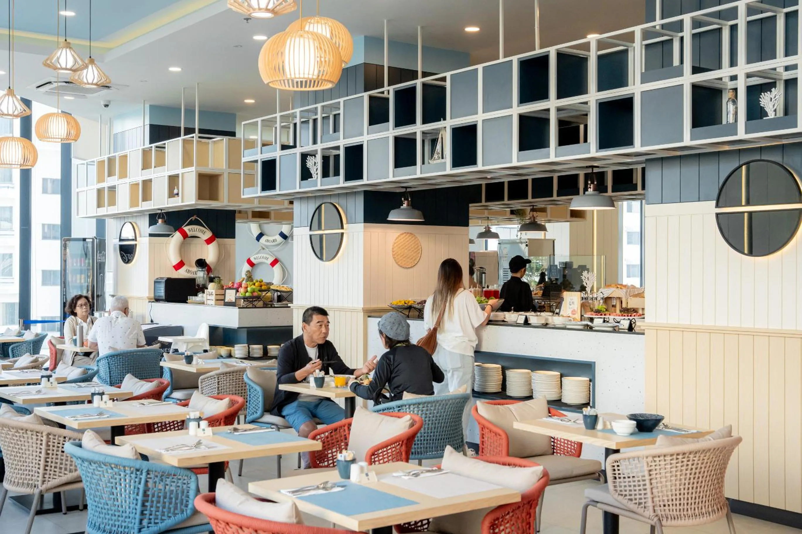 Restaurant/places to eat in Somerset Pattaya