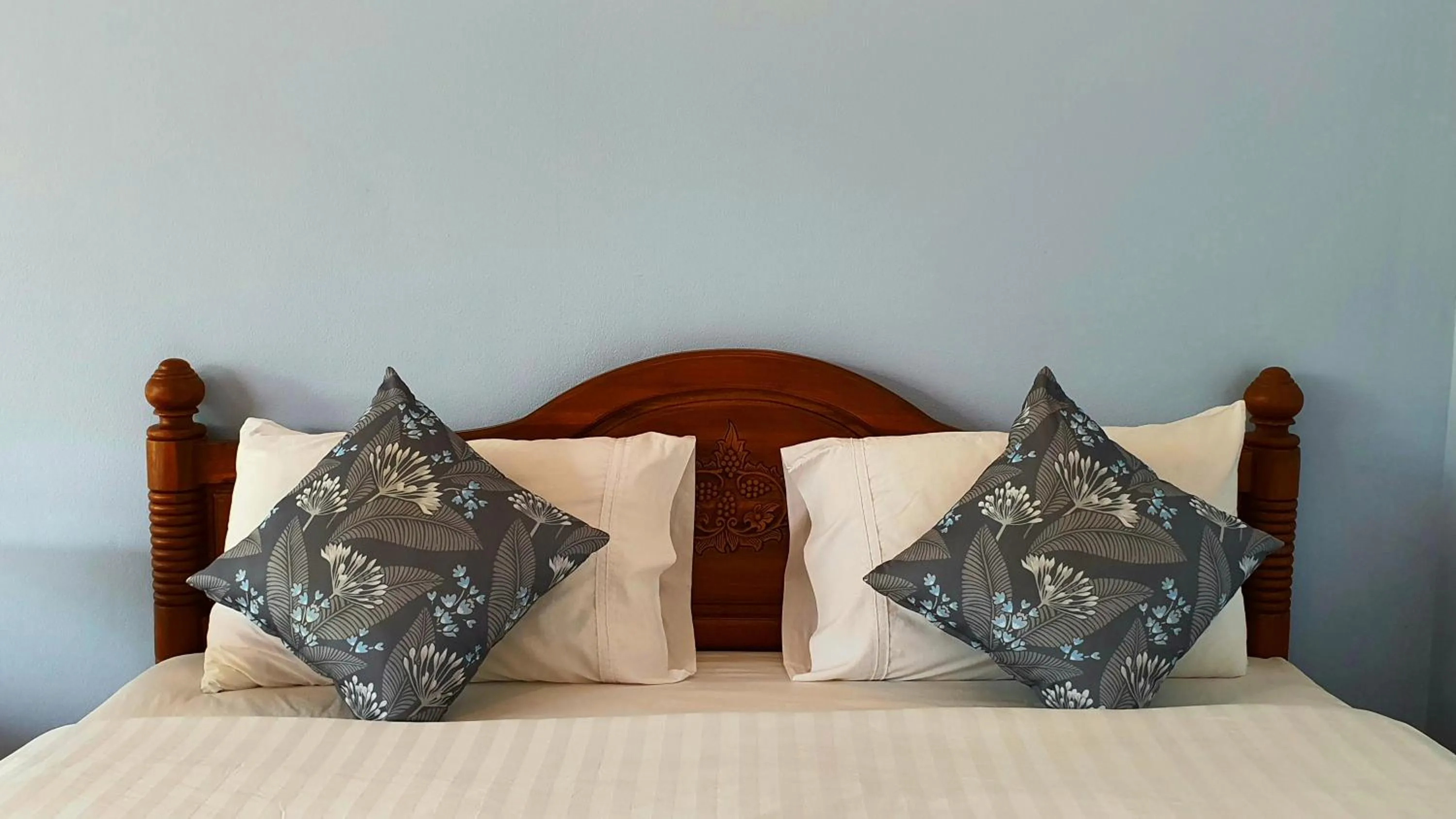 Bed in Warakorn Baansuan Amphawa