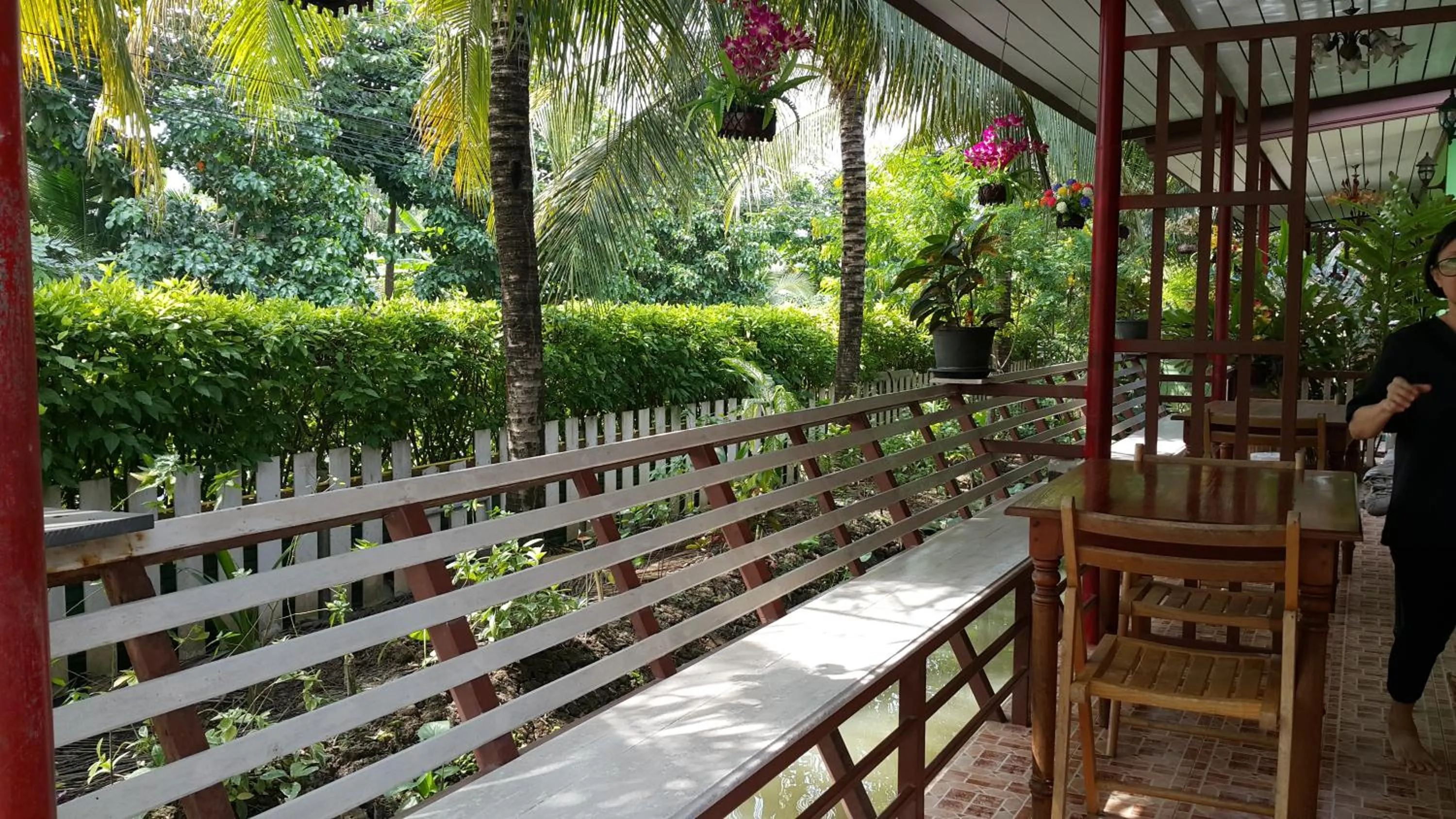 Warakorn Baansuan Amphawa