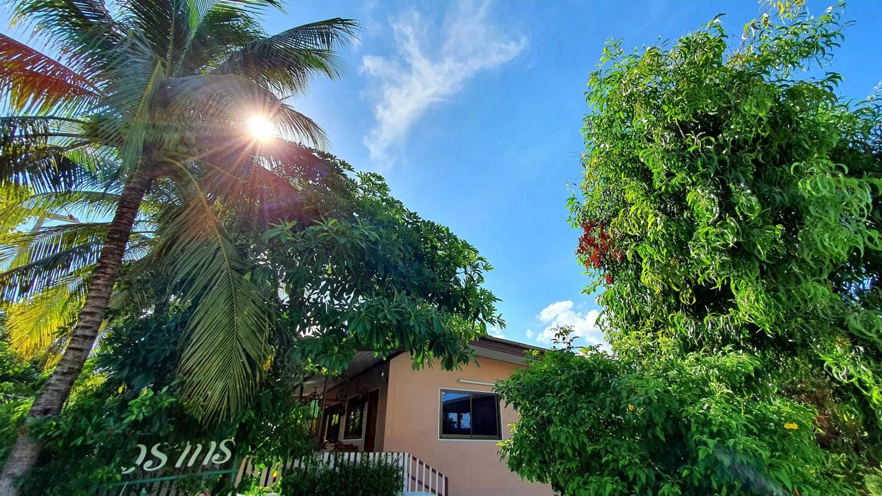 Warakorn Baansuan Amphawa