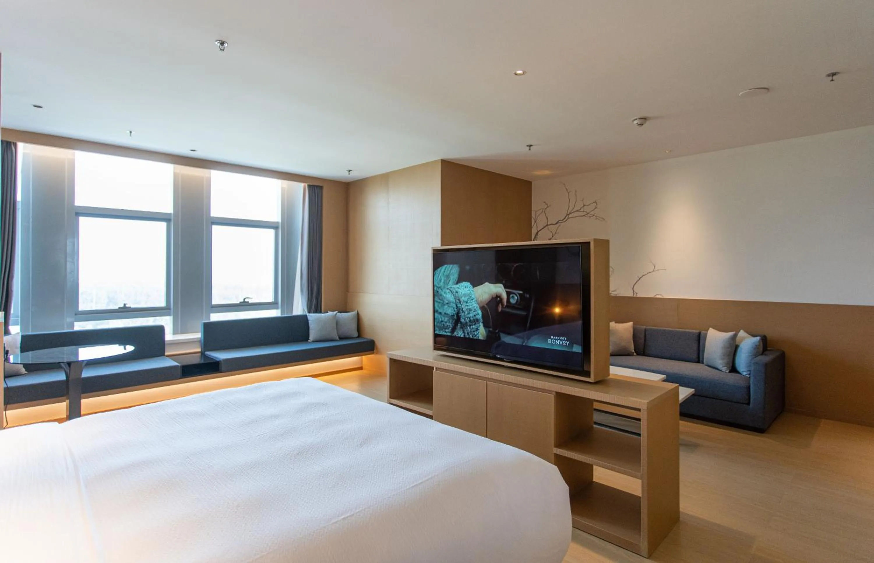 Photo of the whole room, Bed in Fairfield by Marriott Liaocheng Dongchangfu