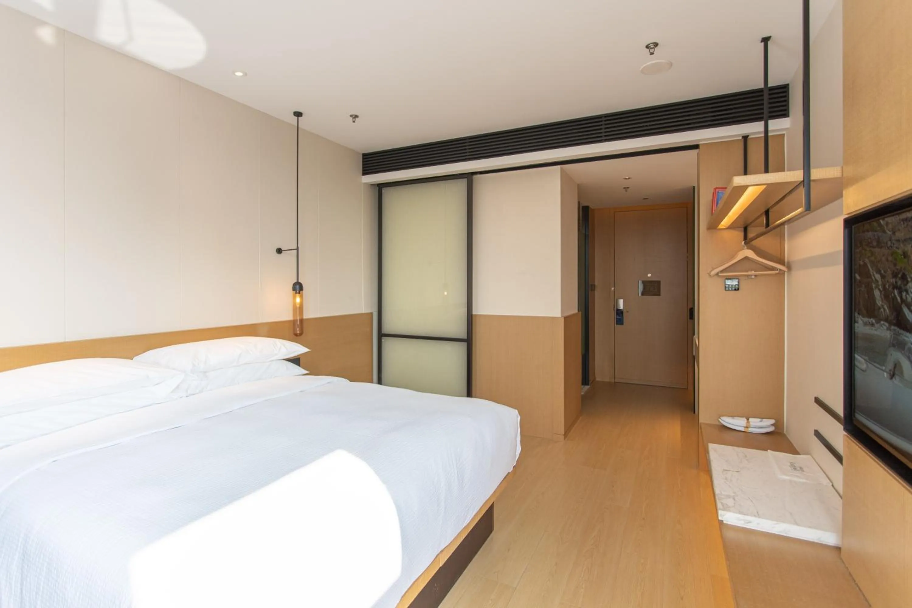 Photo of the whole room, Bed in Fairfield by Marriott Liaocheng Dongchangfu