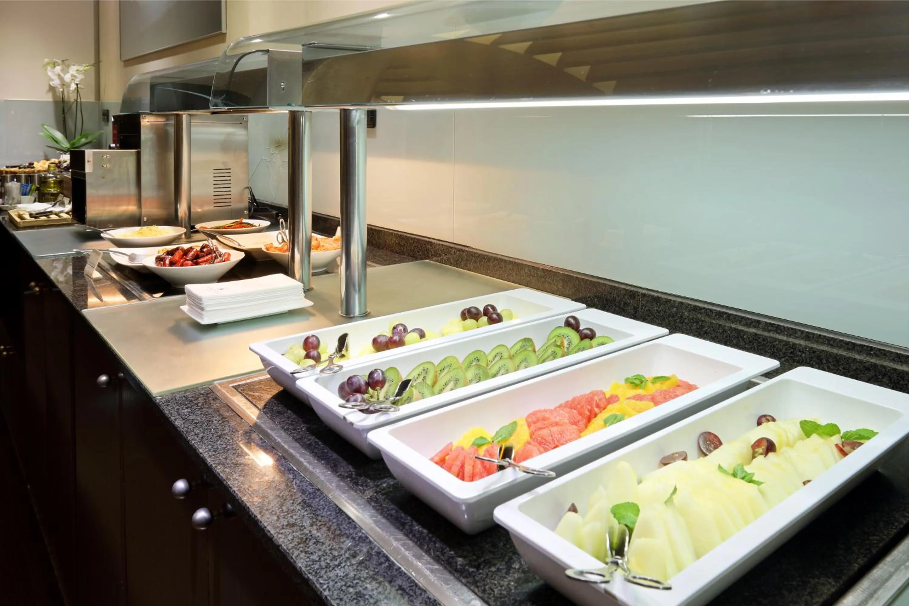 Buffet breakfast in Eurostars Centrum Alicante