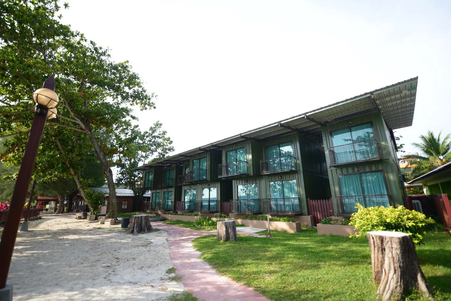 Delta Chenang Resort