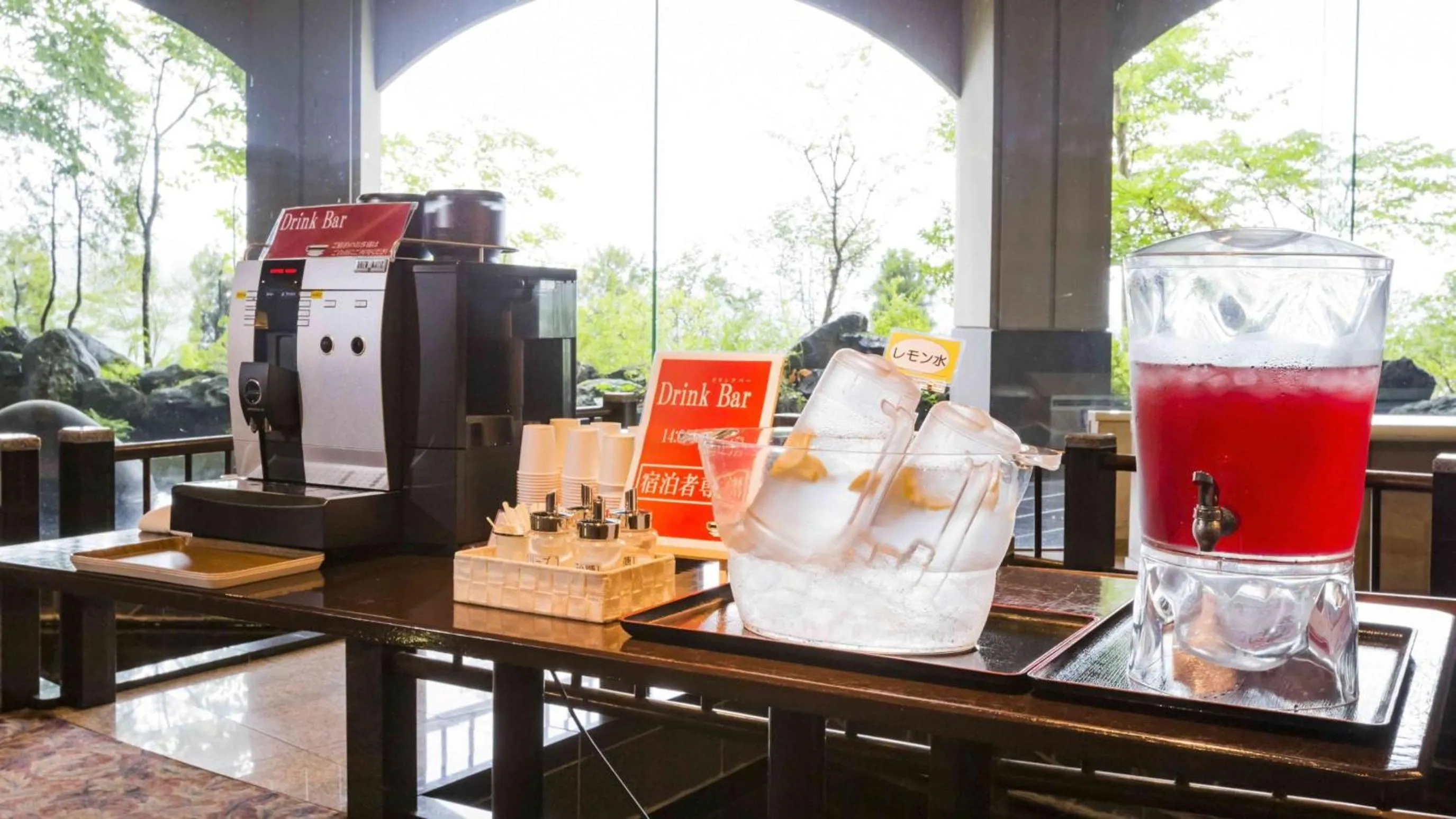 Coffee/tea facilities in Hotel Morinokaze Oshuku