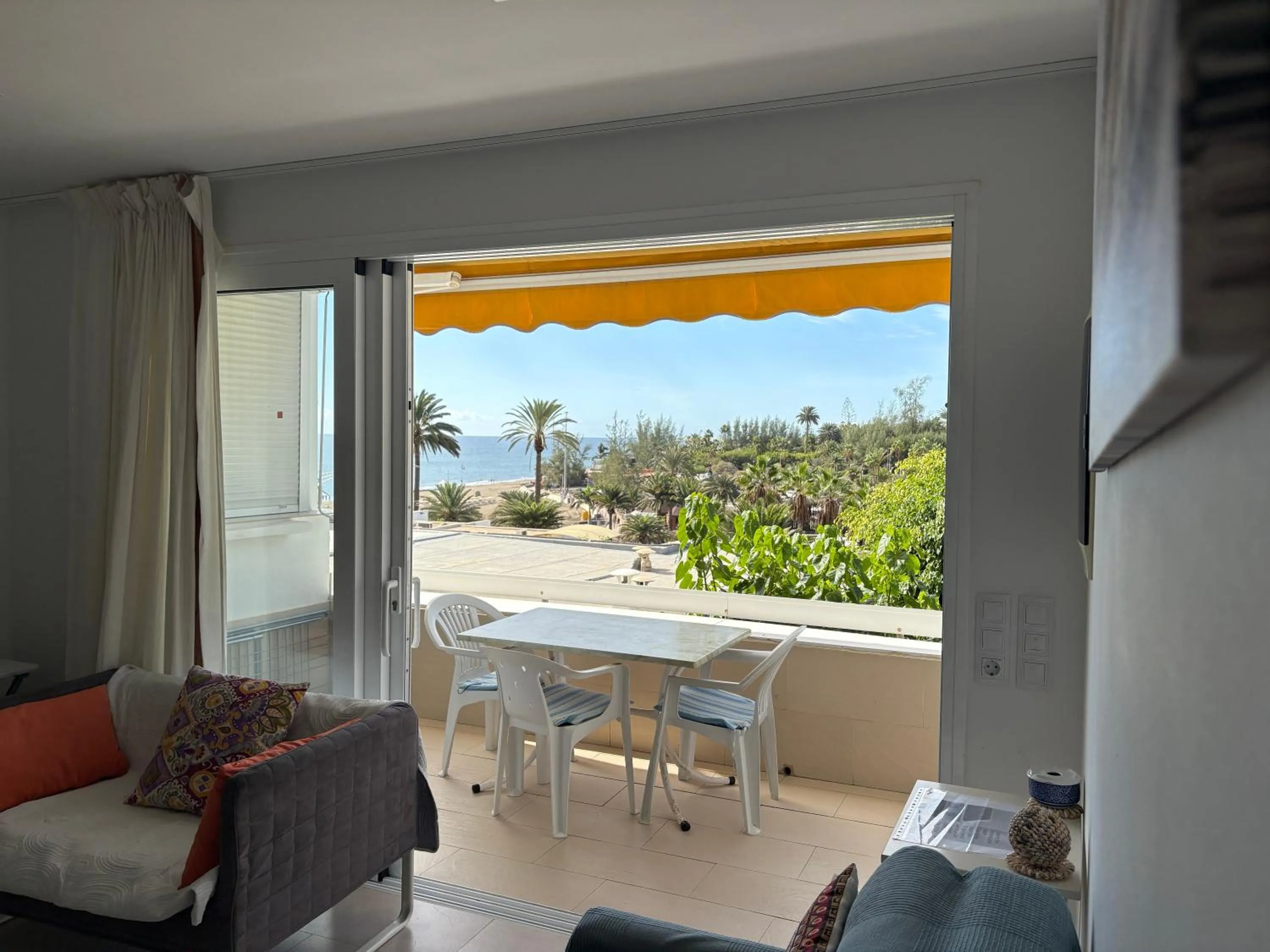Balcony/Terrace in Holiday apartment with direct sea promenade access