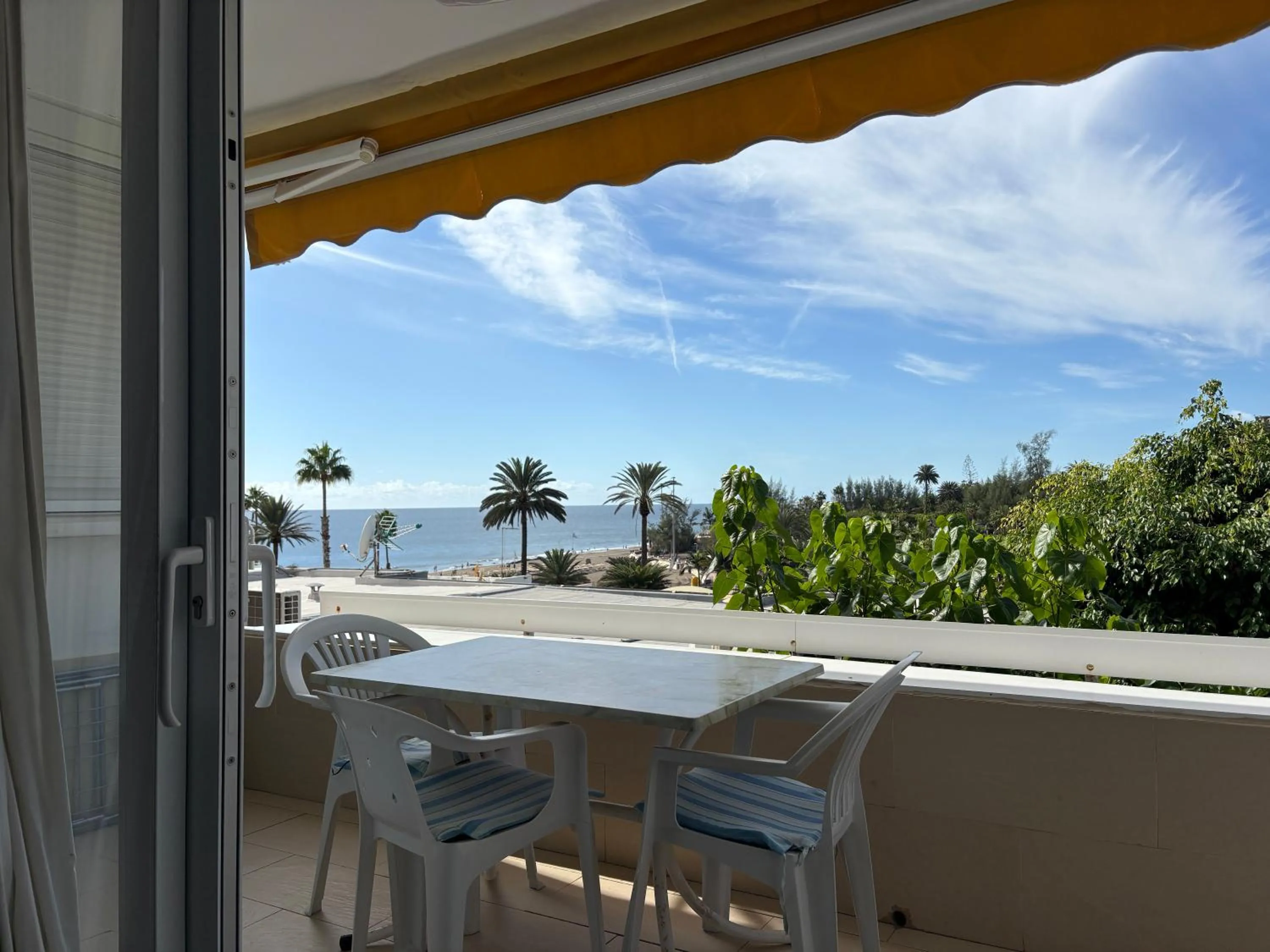 Balcony/Terrace in Holiday apartment with direct sea promenade access
