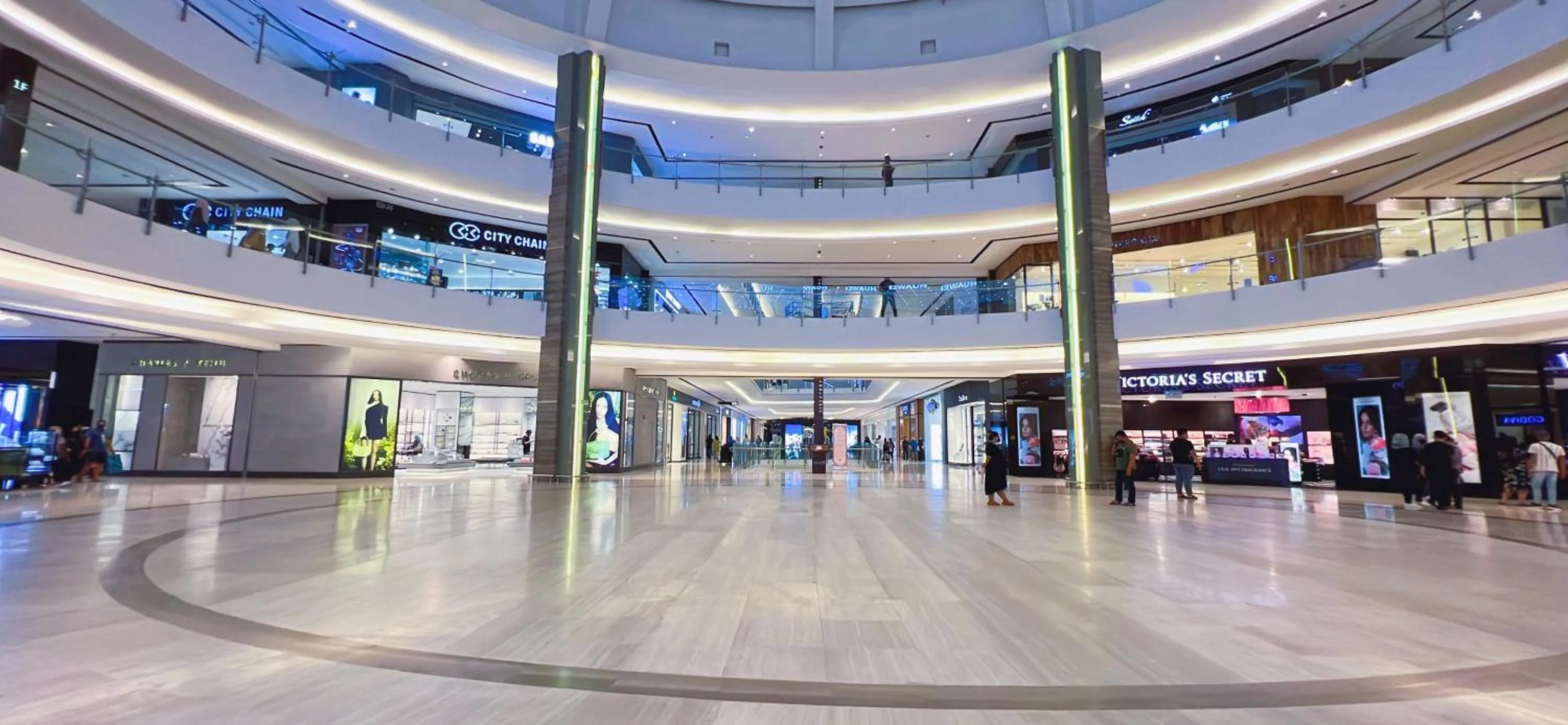 Shopping Area in Haiya homestay Imago Shopping Mall 海雅民宿Imago购物 广场