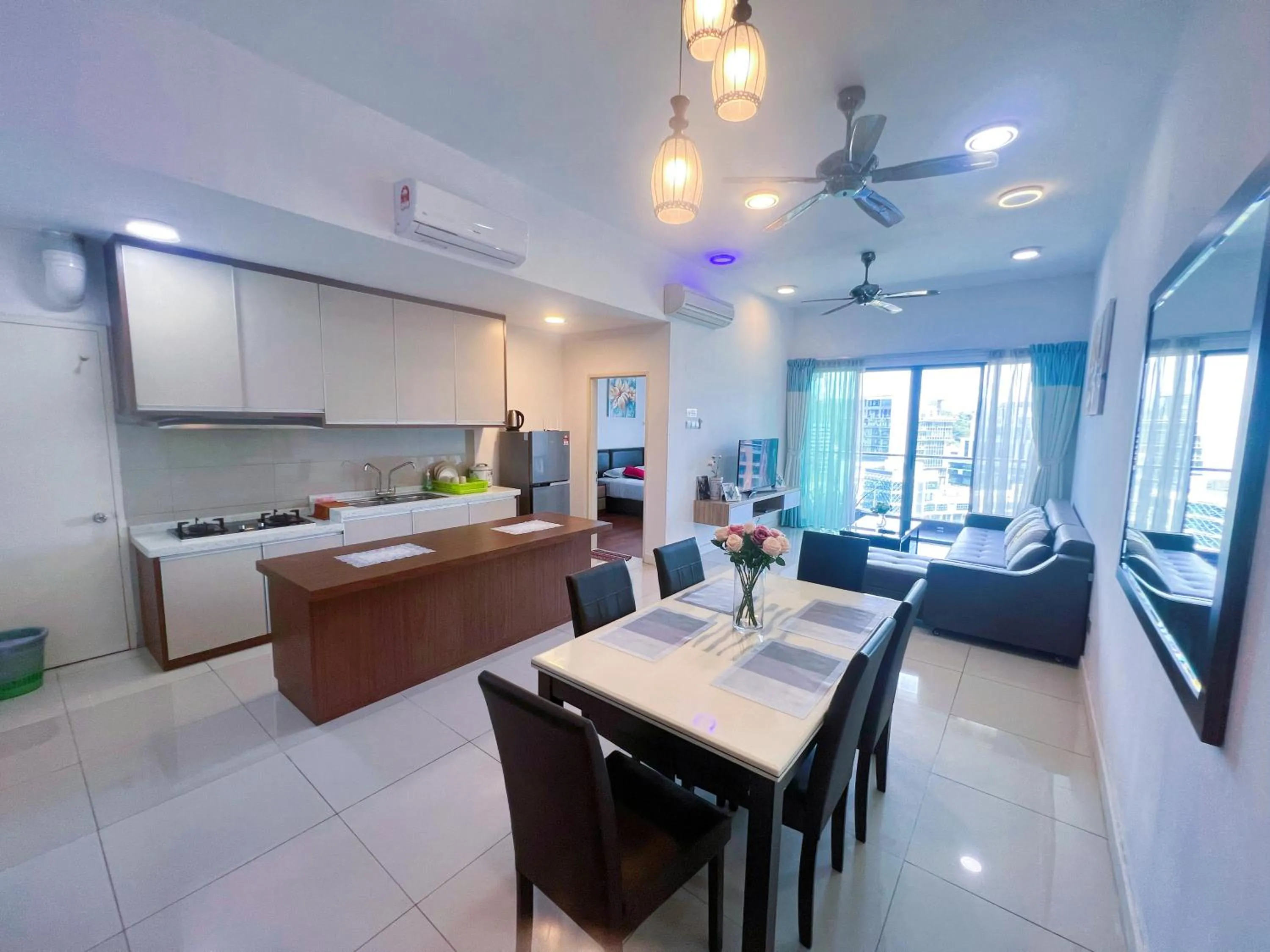 Living room in Haiya homestay Imago Shopping Mall 海雅民宿Imago购物 广场