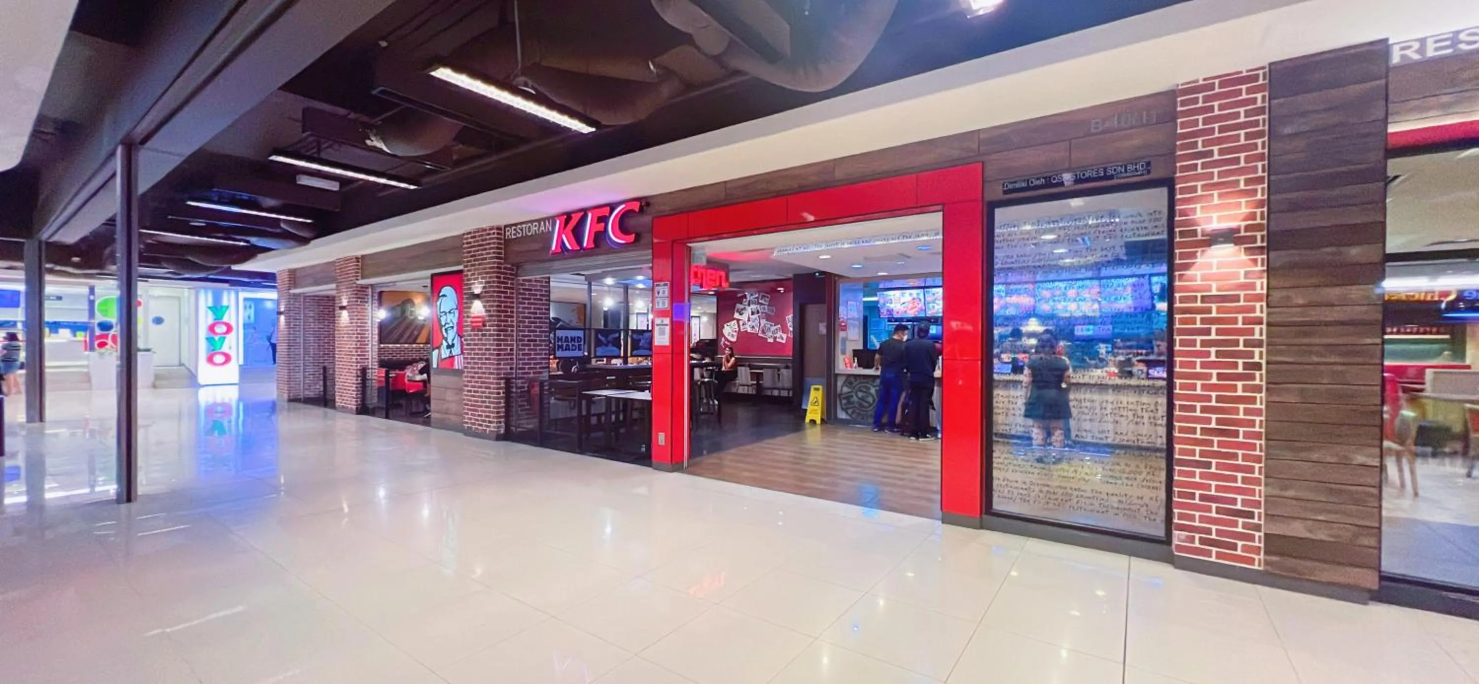 Restaurant/places to eat in Haiya homestay Imago Shopping Mall 海雅民宿Imago购物 广场