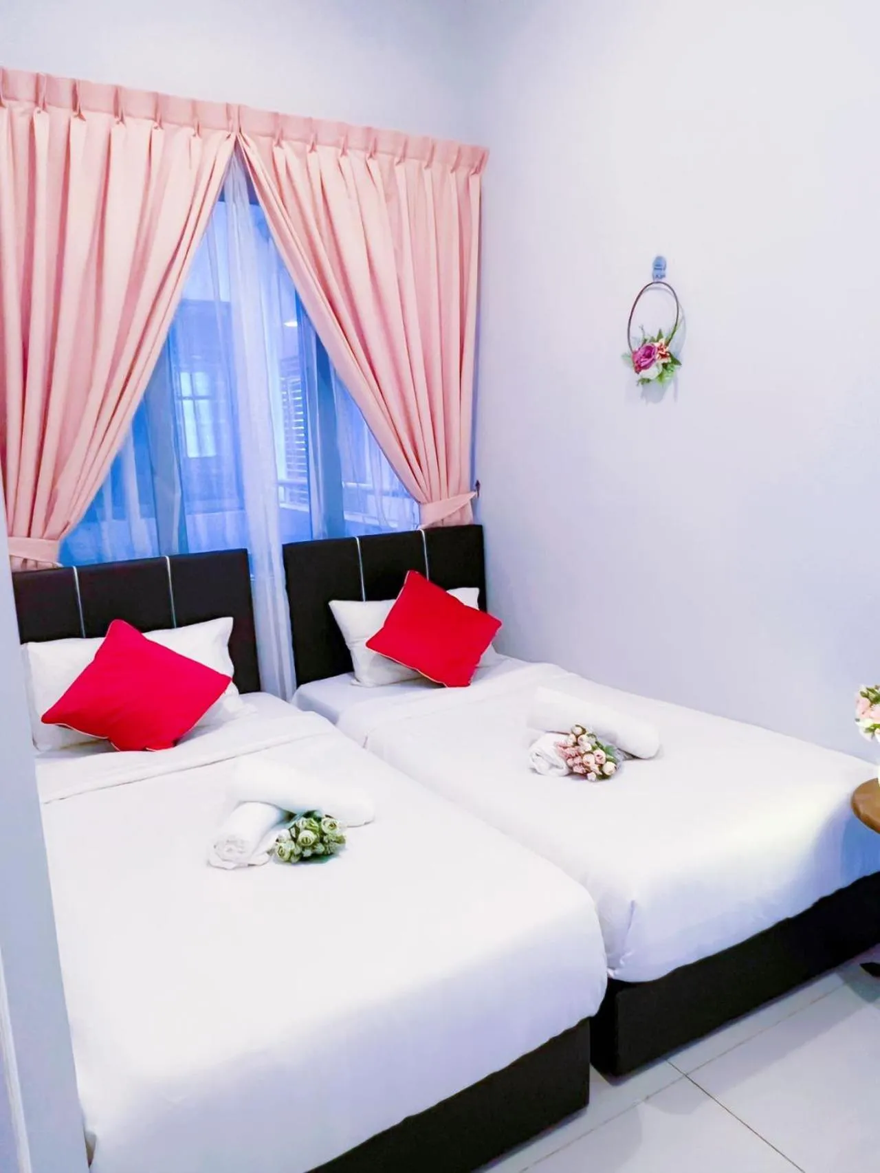 Bedroom, Bed in Haiya homestay Imago Shopping Mall 海雅民宿Imago购物 广场