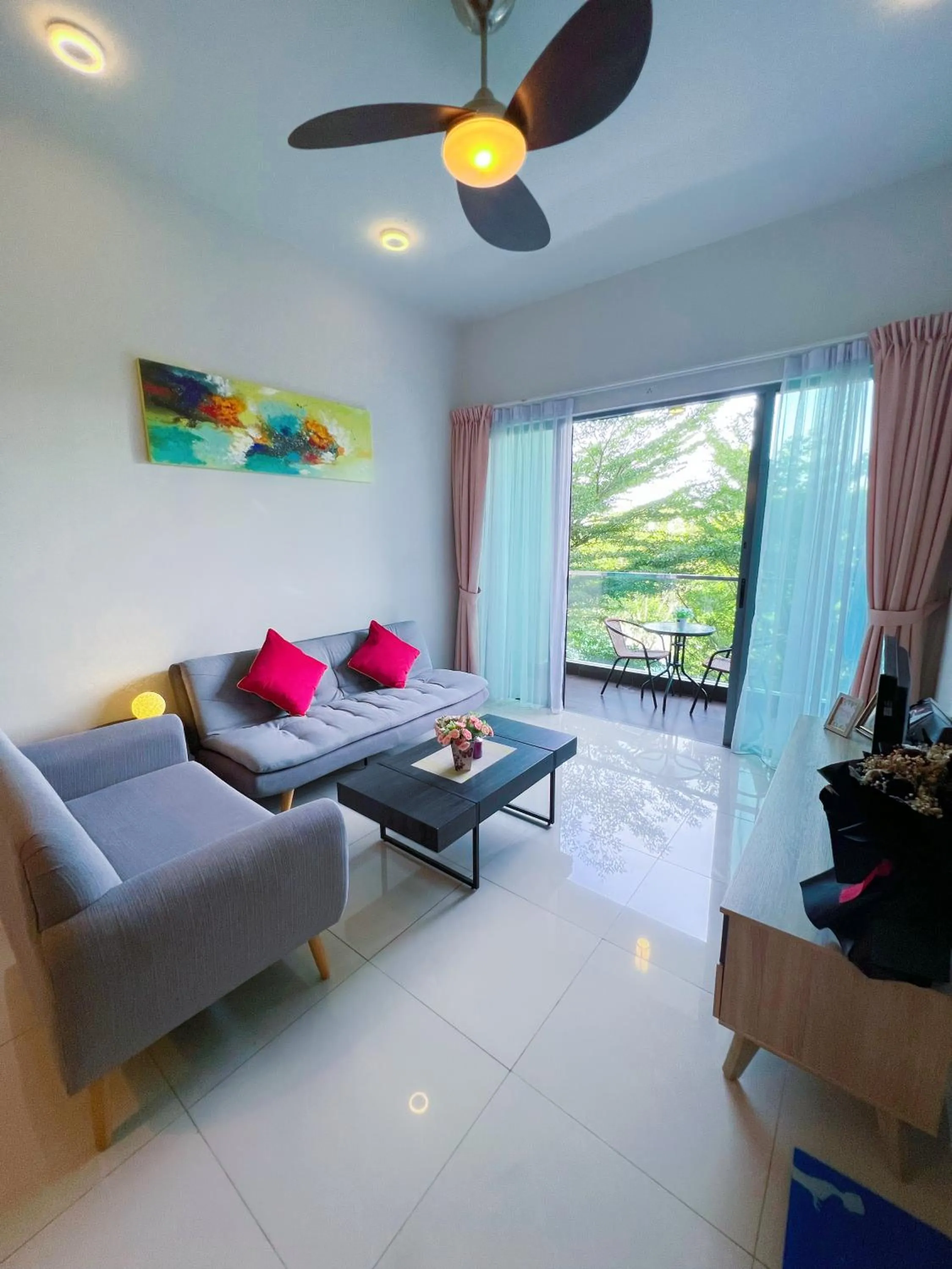 Living room in Haiya homestay Imago Shopping Mall 海雅民宿Imago购物 广场