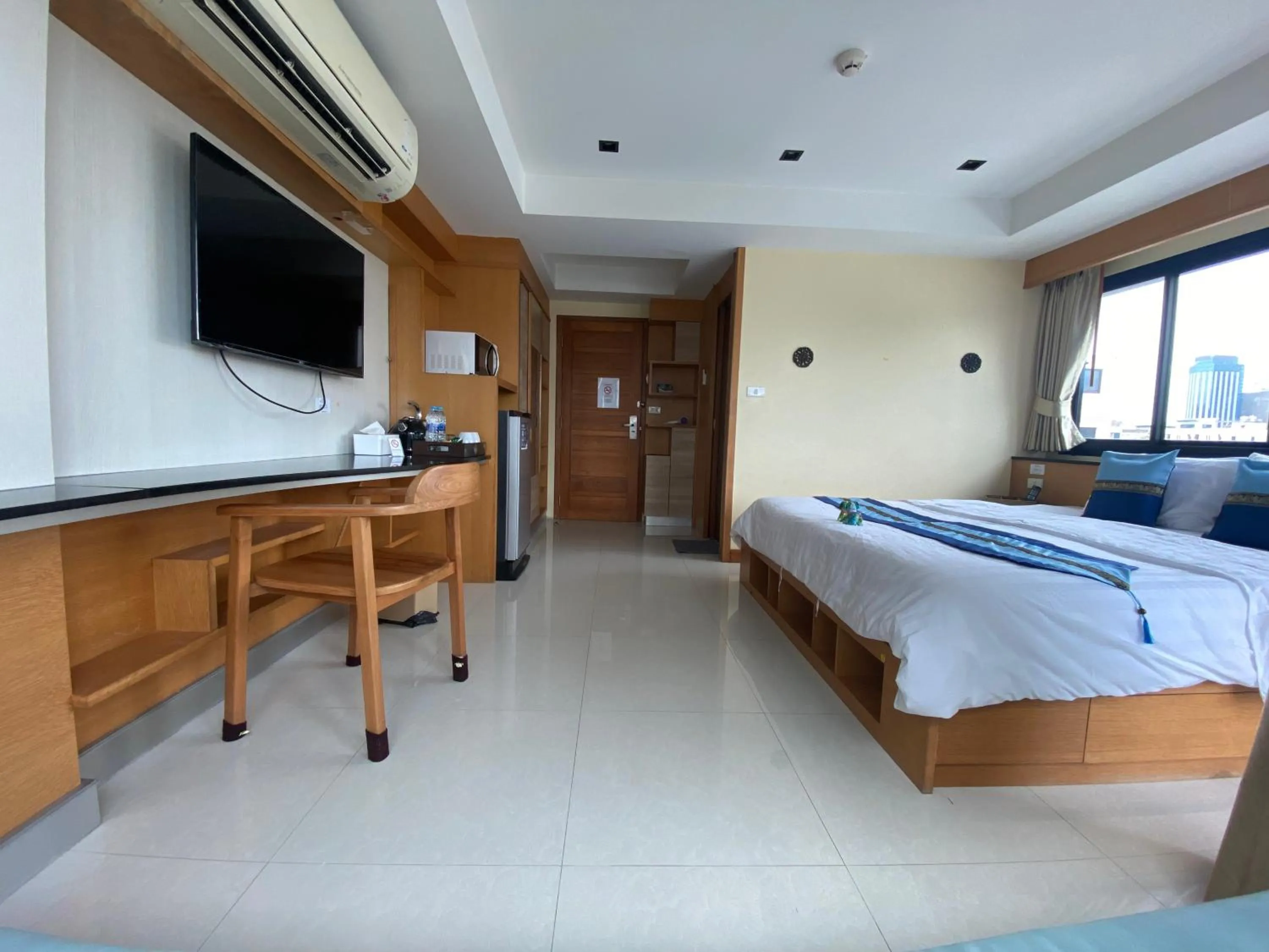 Bed in L18 residence แอลสิบแปด เรสซิเดนซ์