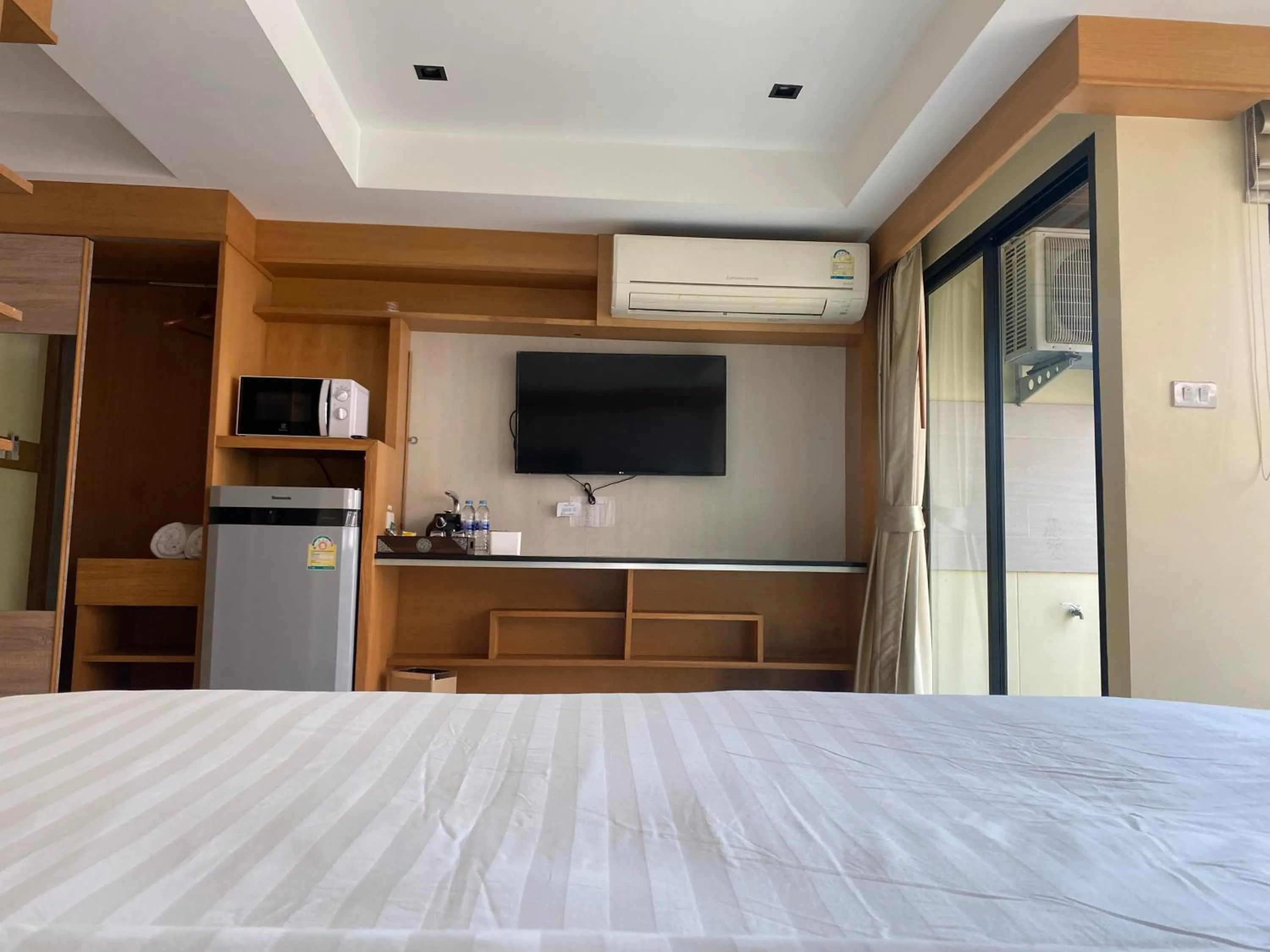 Bed in L18 residence แอลสิบแปด เรสซิเดนซ์