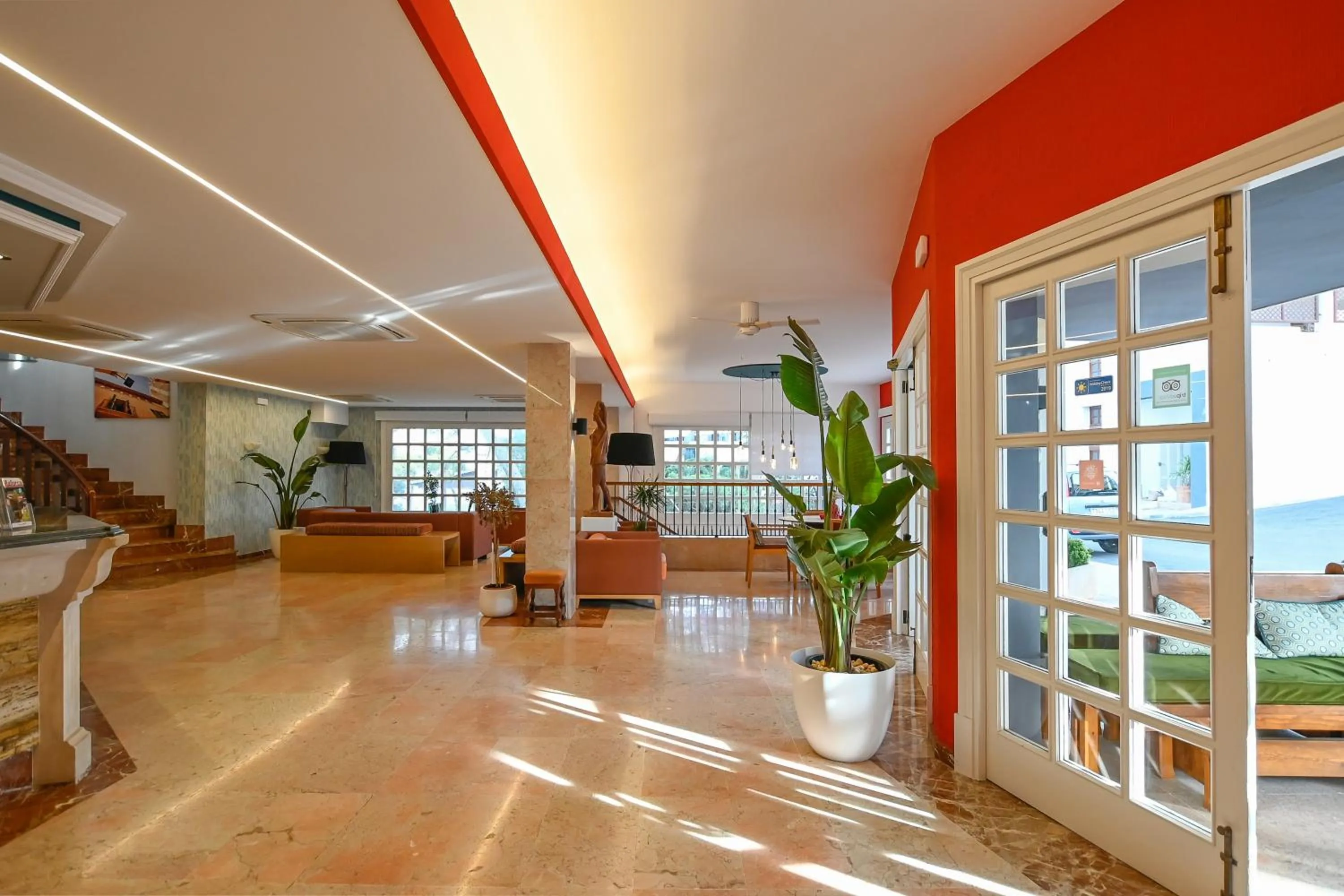 Lobby or reception in Hotel Pinos Playa