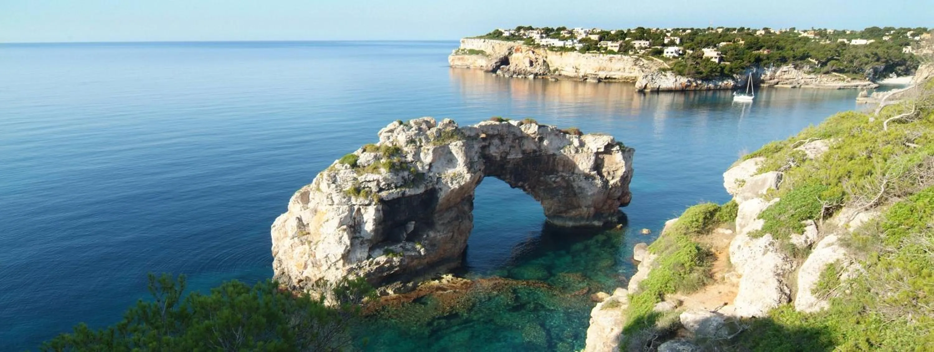 Beach in Hotel Pinos Playa
