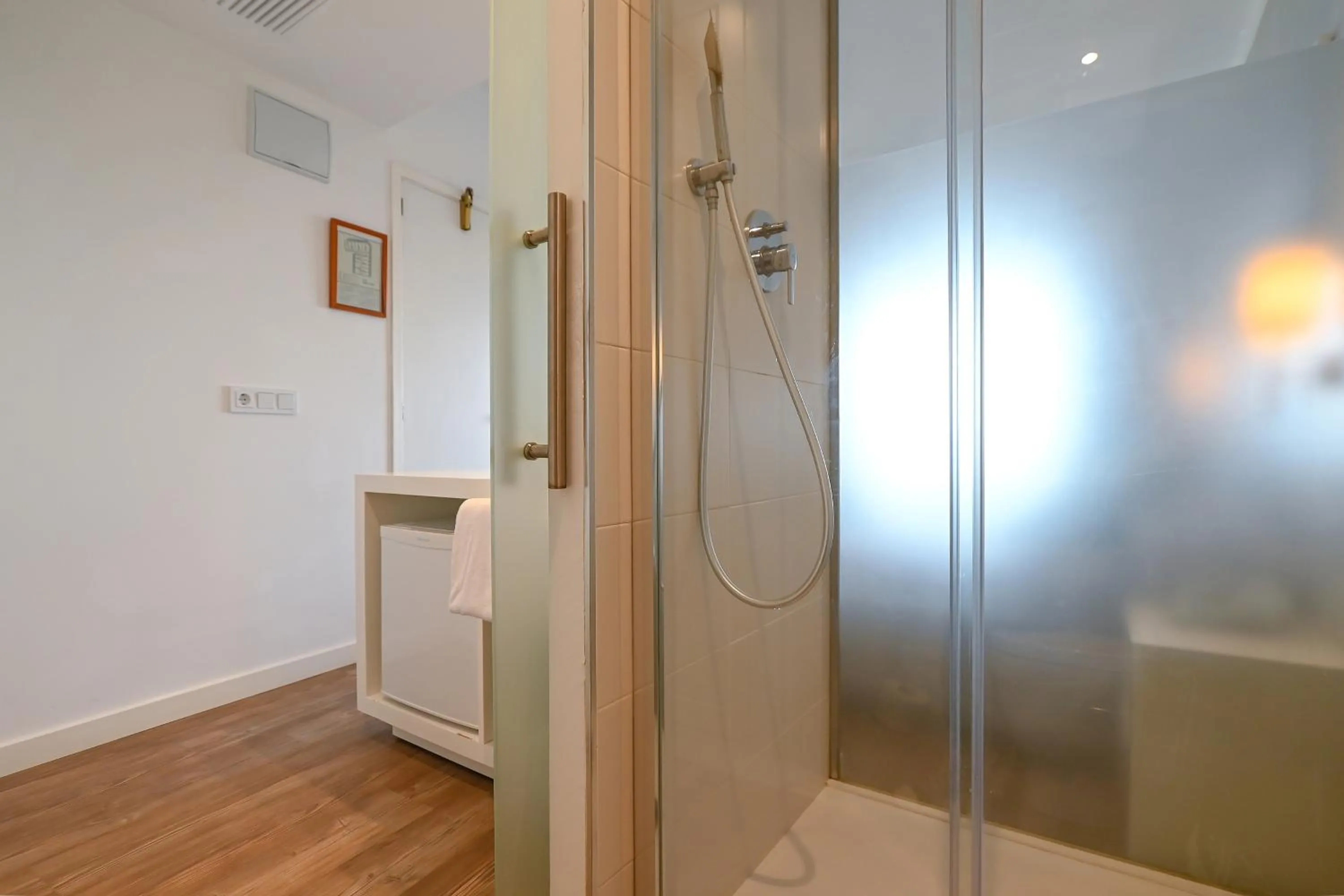 Shower in Hotel Pinos Playa