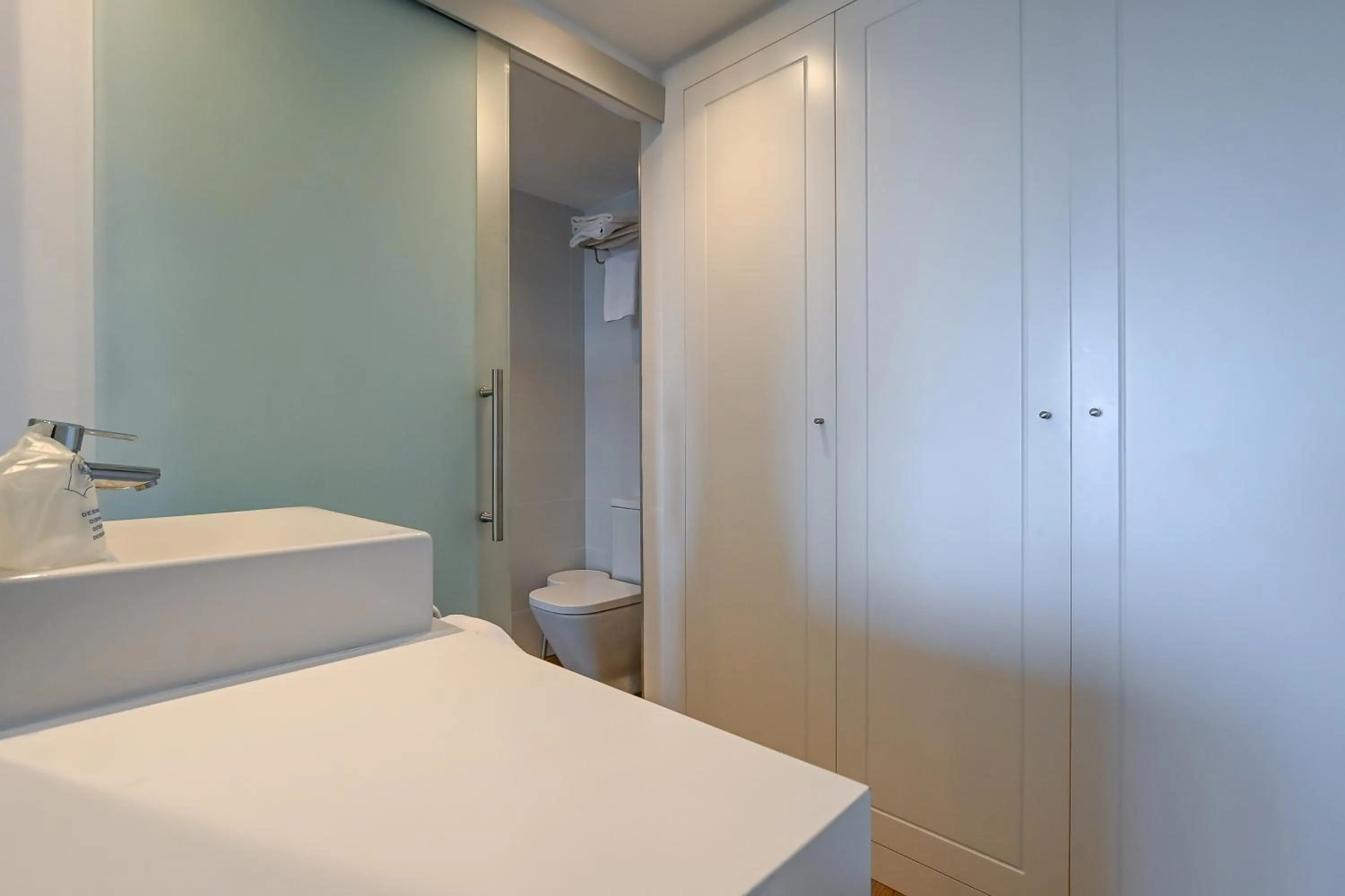 Bathroom in Hotel Pinos Playa