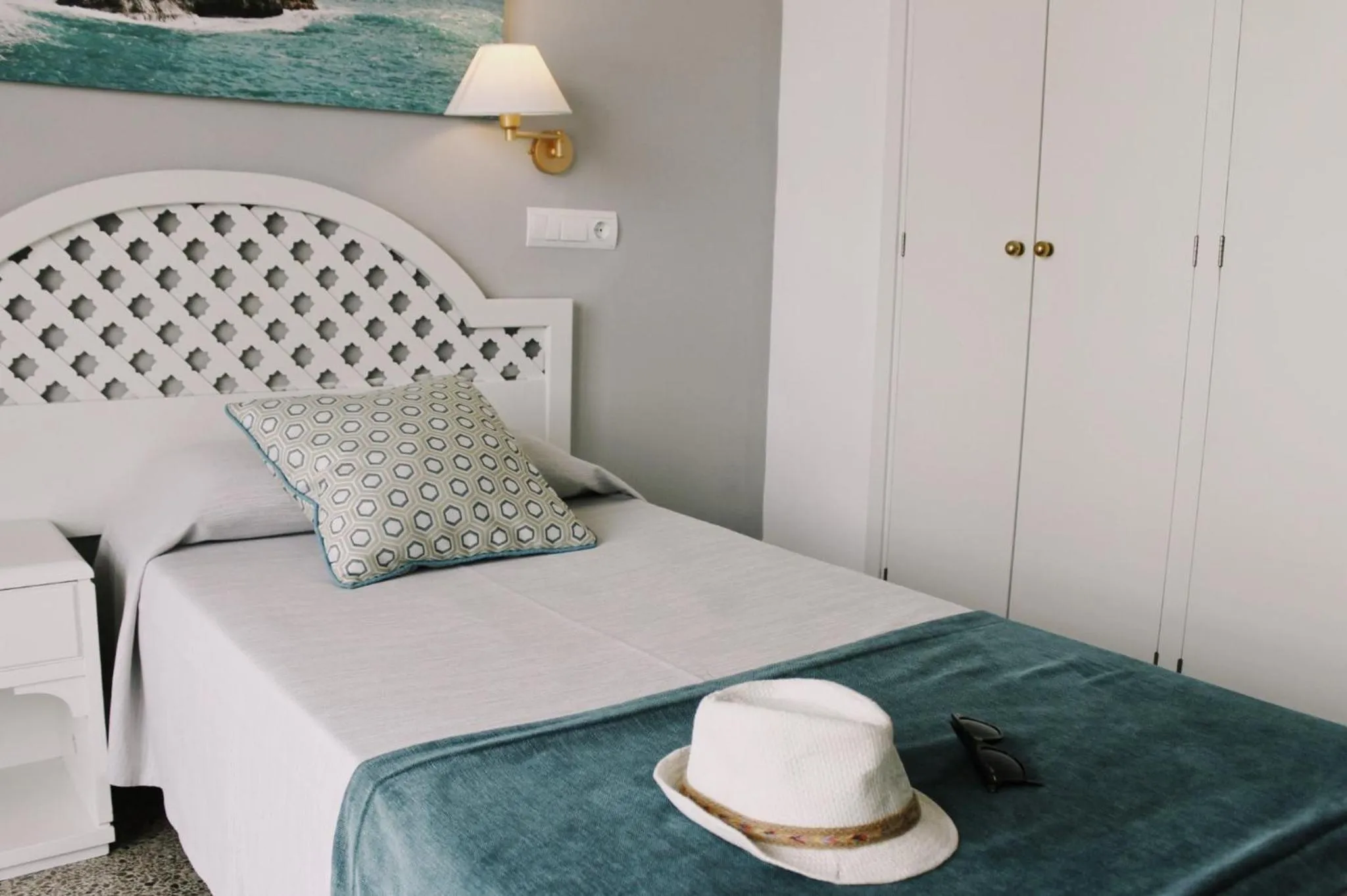 Bedroom, Bed in Hotel Pinos Playa