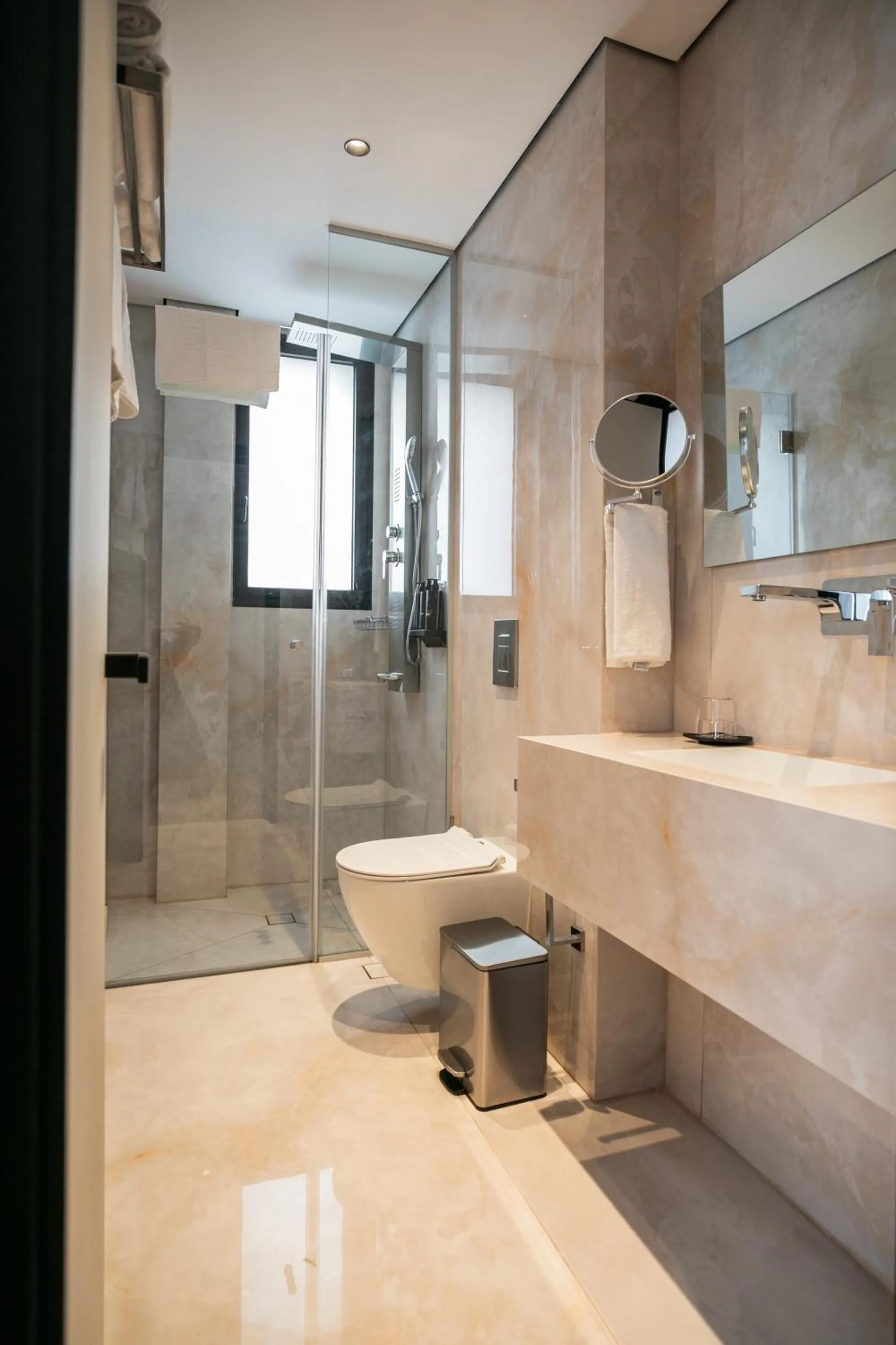 Toilet in Herzl Boutique Hotel & Apartments by Domus