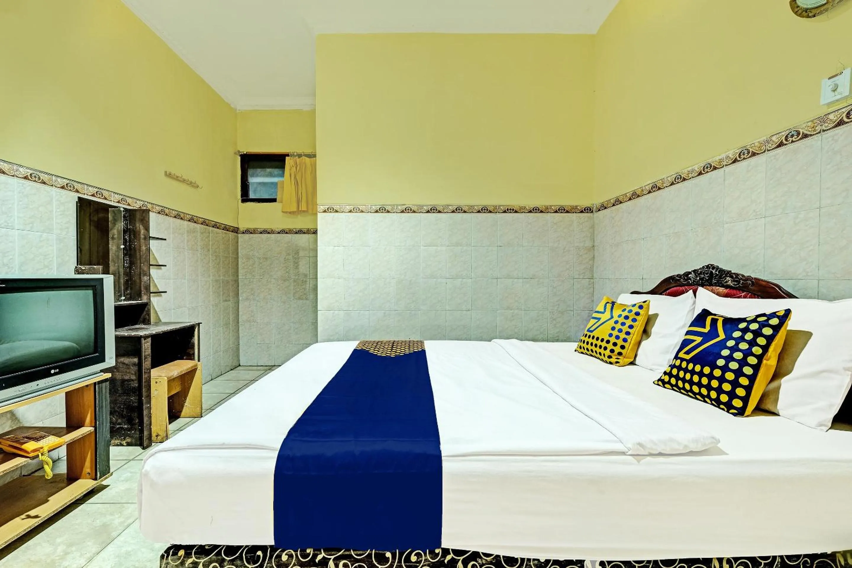 Bedroom, Bed in OYO Life 91677 Hotel Citra Dewi 3