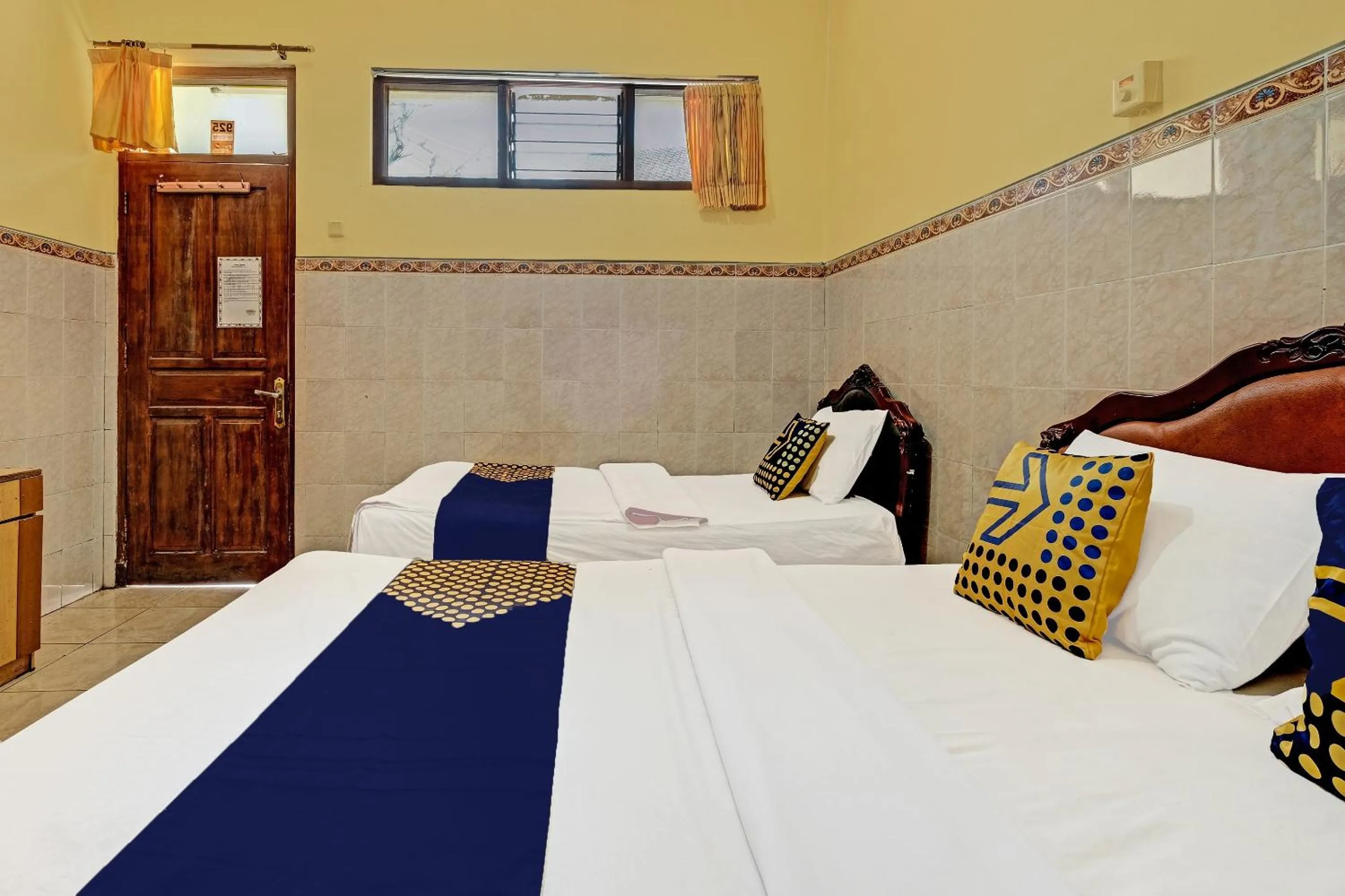 Bedroom, Bed in OYO Life 91677 Hotel Citra Dewi 3