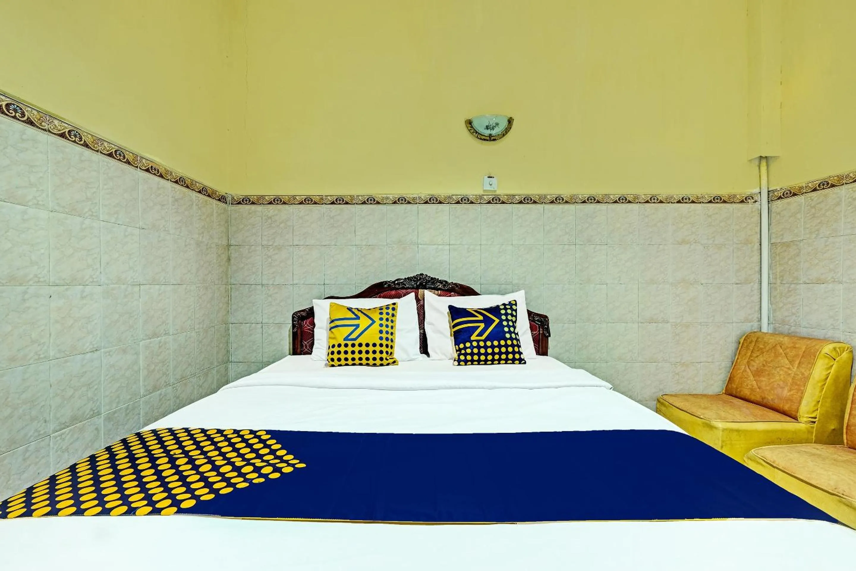 Bedroom, Bed in OYO Life 91677 Hotel Citra Dewi 3