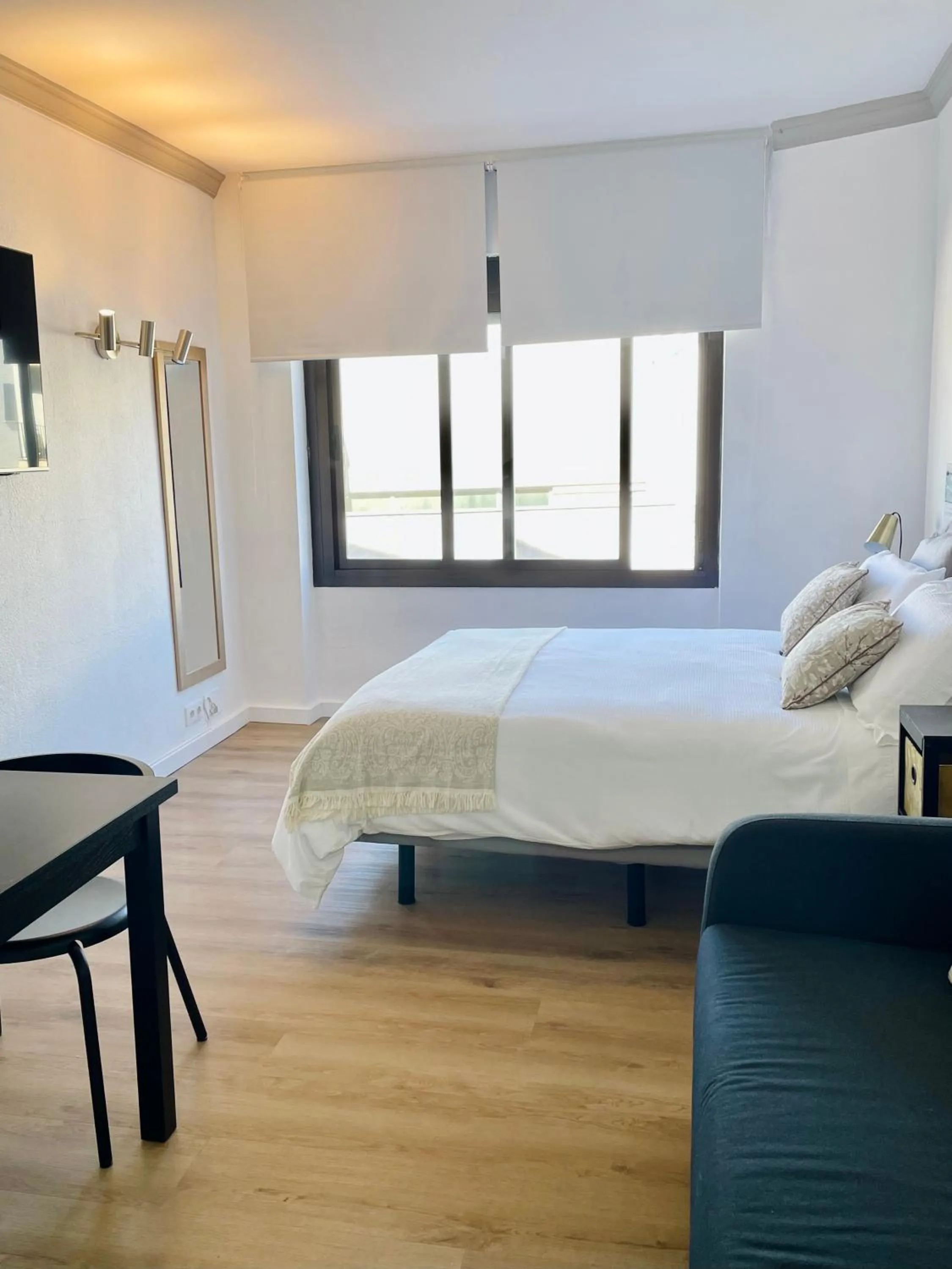 Bedroom, Bed in Home Triana