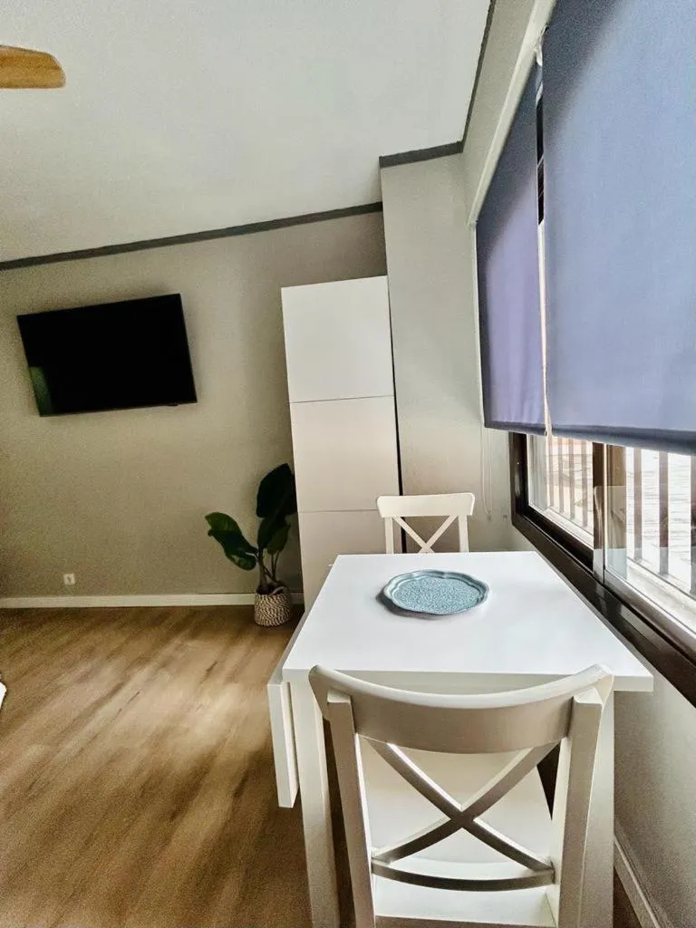 Home Triana