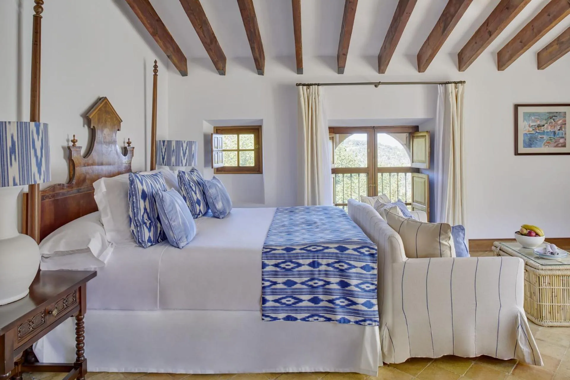 Bedroom, Bed in La Residencia, A Belmond Hotel, Mallorca