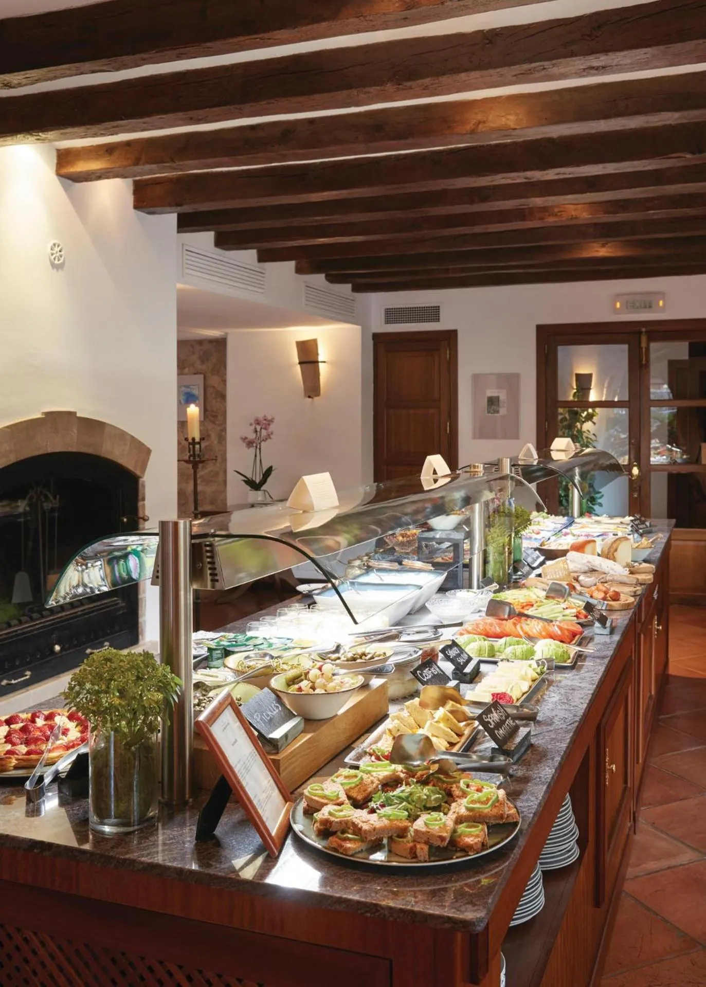 Buffet breakfast in La Residencia, A Belmond Hotel, Mallorca