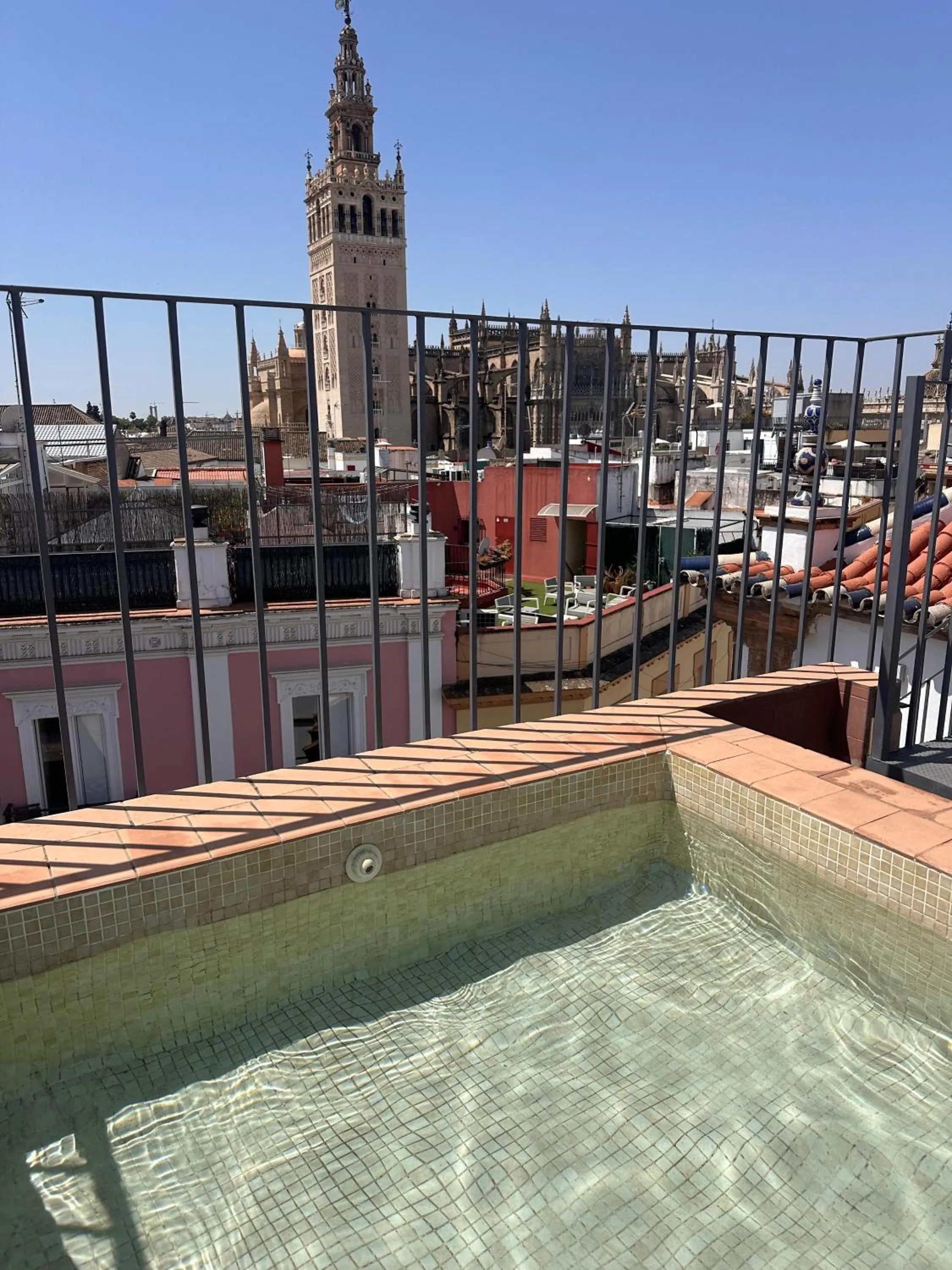 Swimming pool in Casa del Gobernador by Época Suites