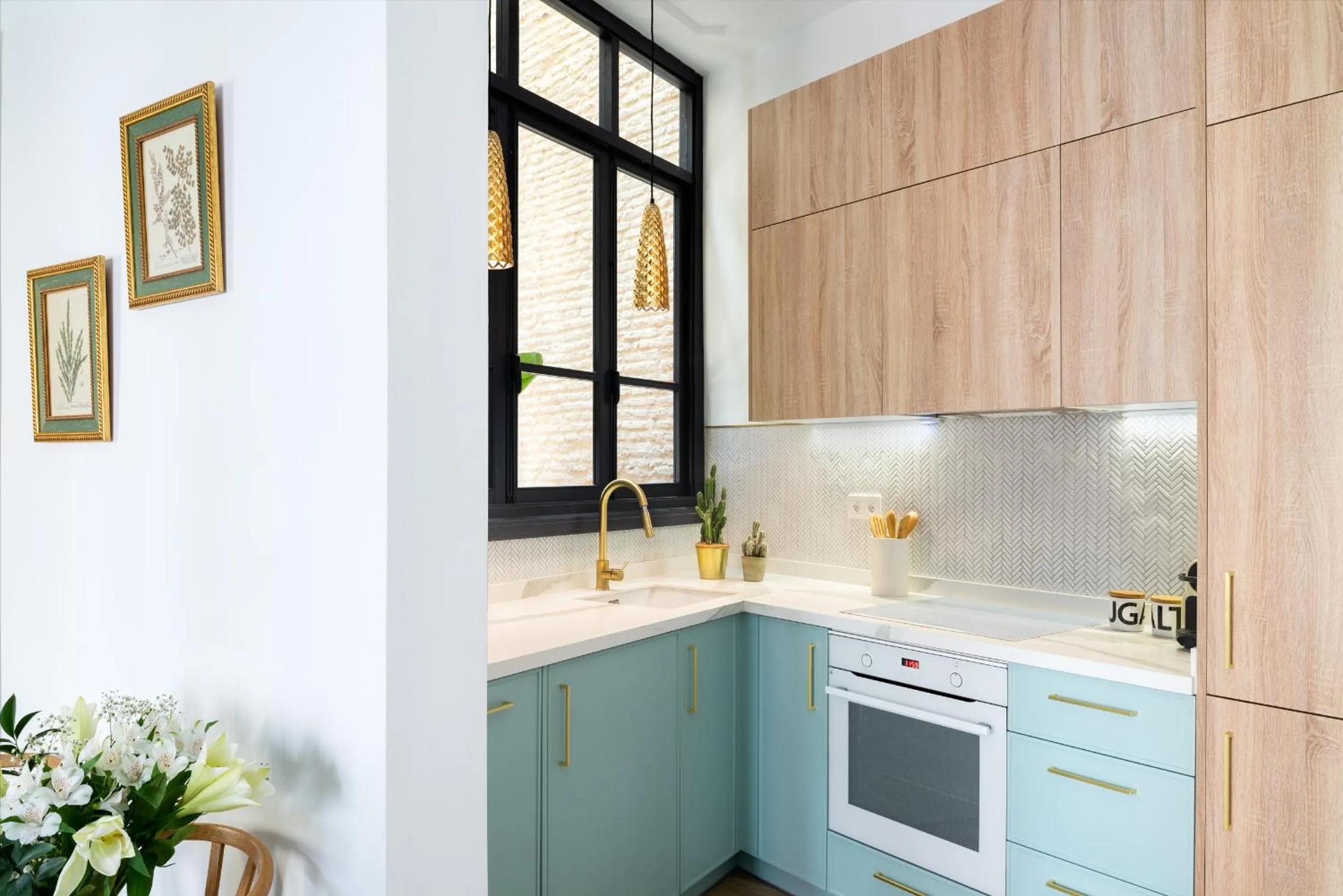 kitchen in Casa del Gobernador by Época Suites