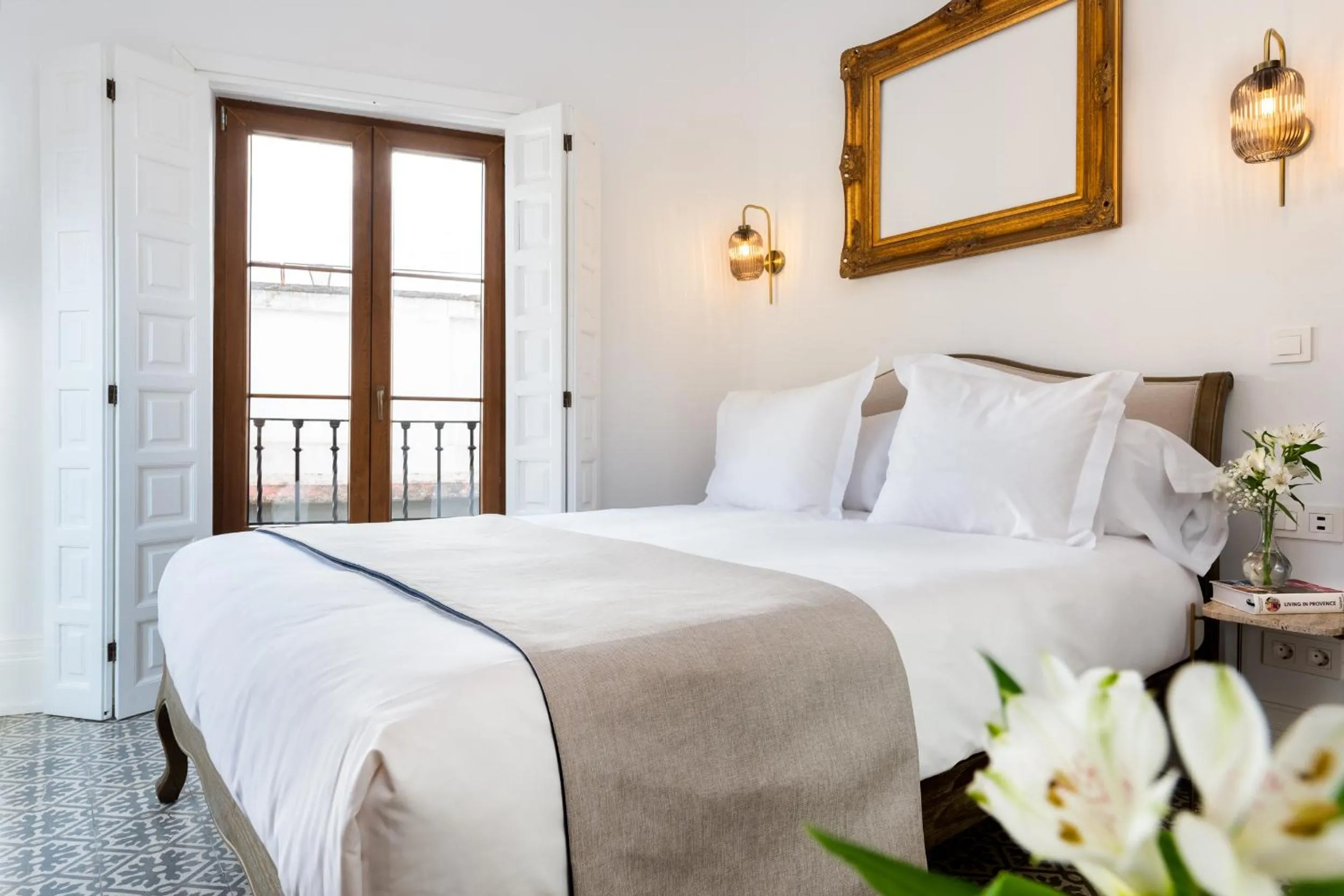 Bedroom, Bed in Casa del Gobernador by Época Suites