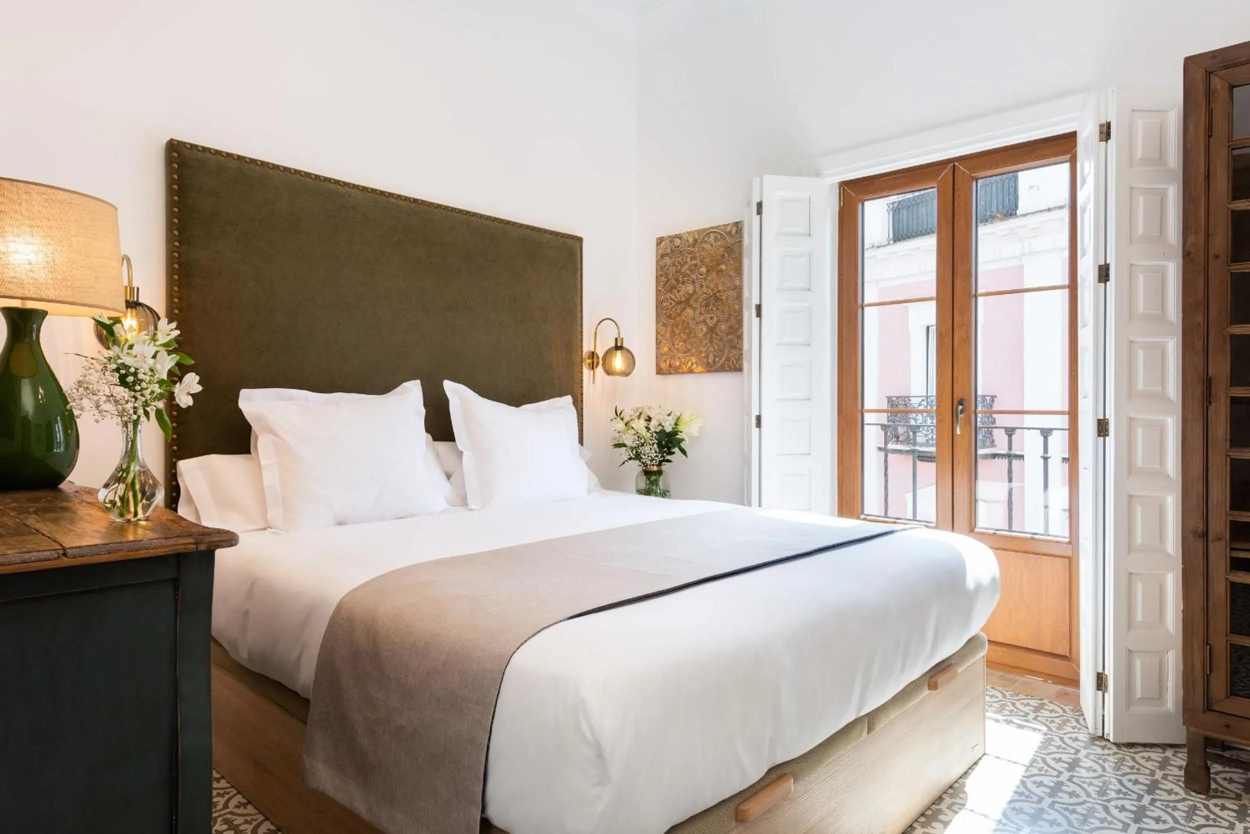 Bedroom, Bed in Casa del Gobernador by Época Suites