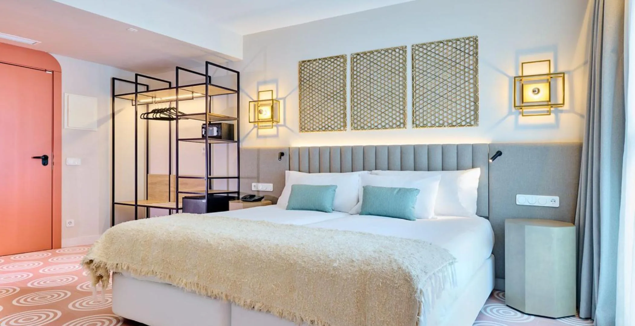 Bed in Boutique Hotel Luna Granada Centro