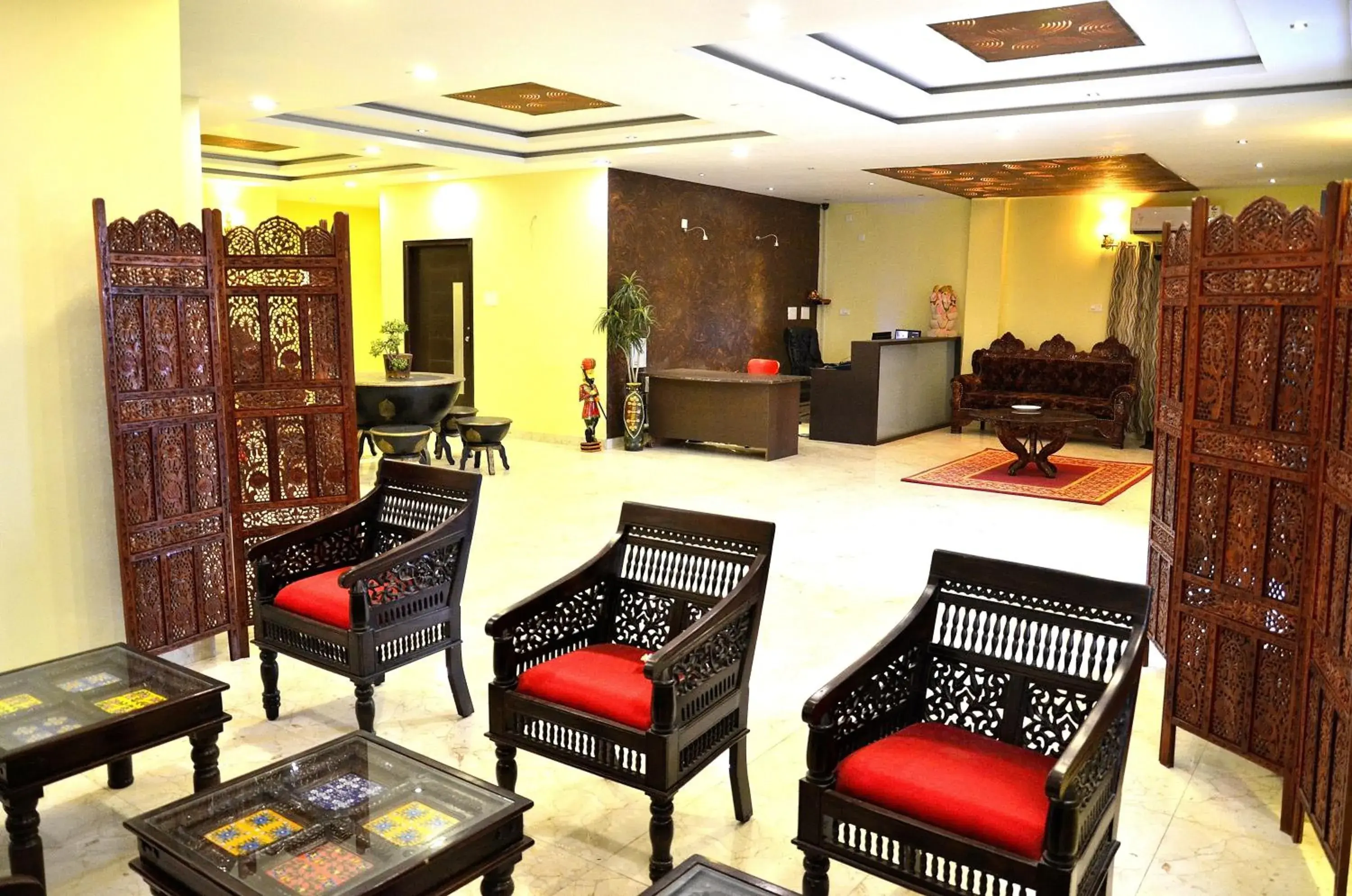 Restaurant/places to eat in Ganga Monastery Restaurant/places to eat in Ganga Monastery