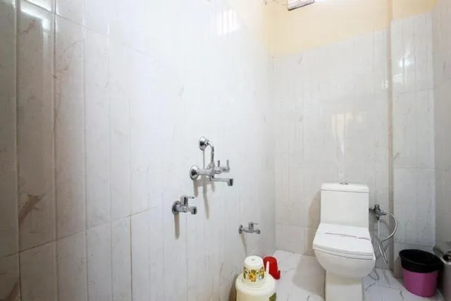 Bathroom in Ganga Monastery