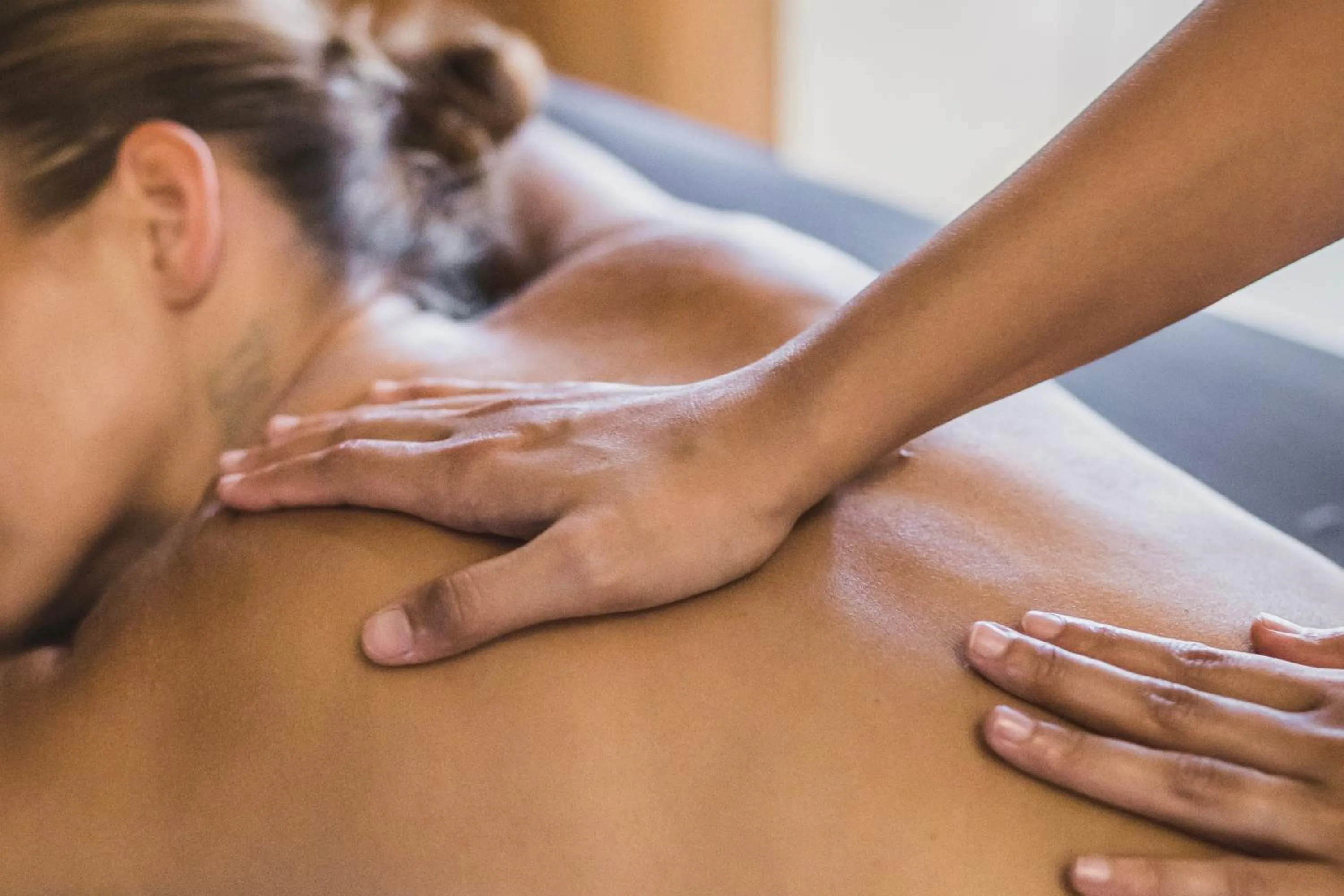 Massage in iVilla by Ekosistem