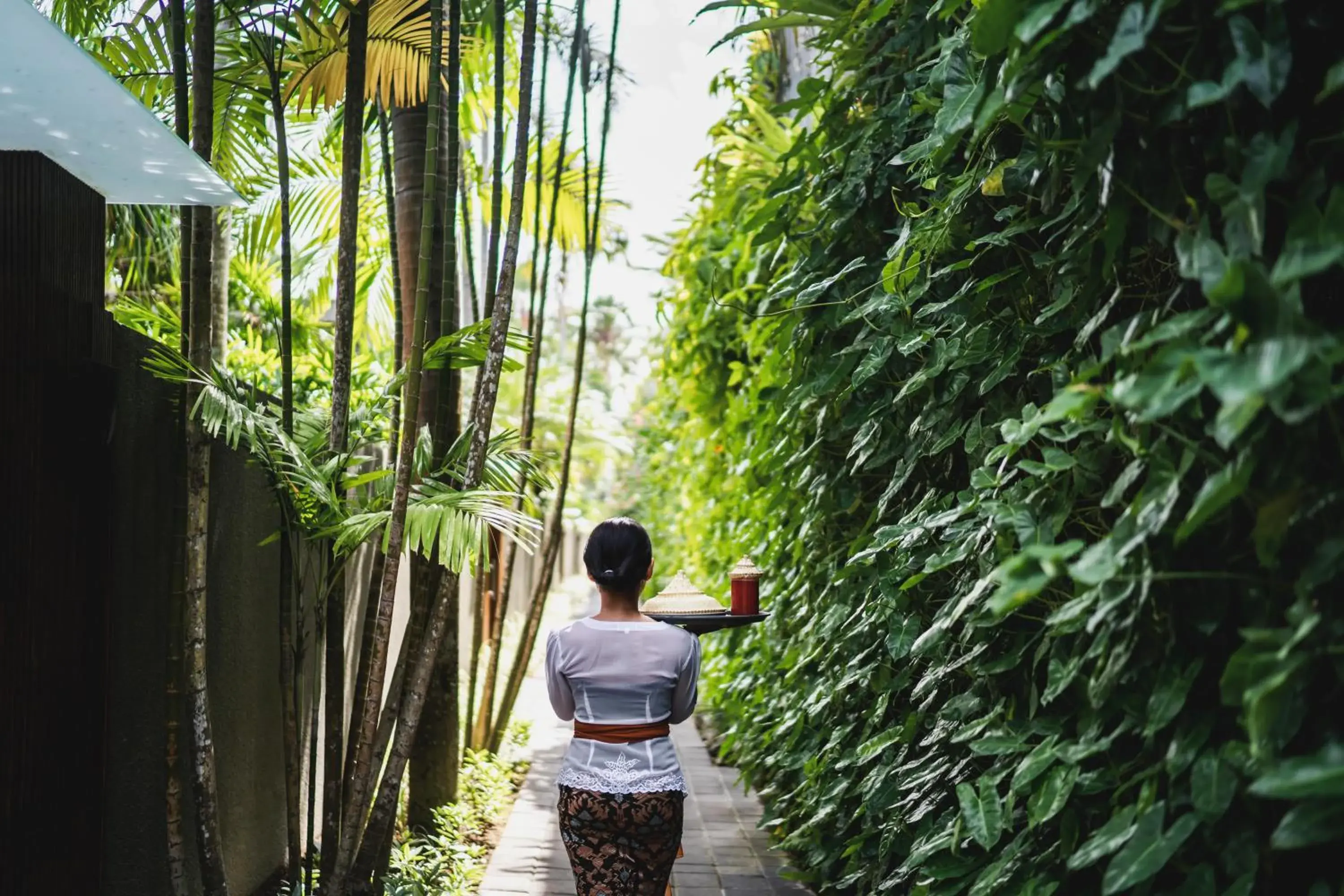 Facade/entrance in iVilla by Ekosistem Facade/entrance in iVilla by Ekosistem