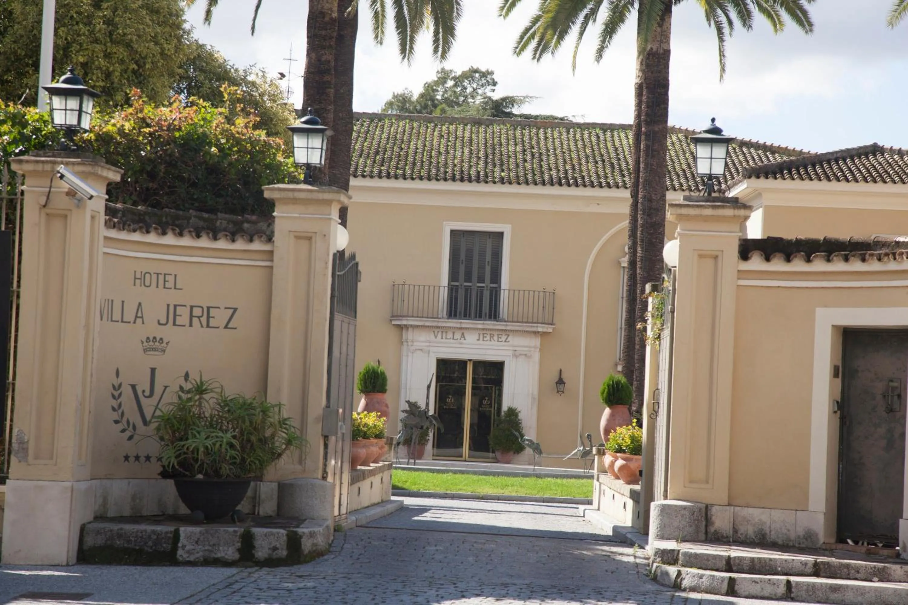 Facade/entrance in Villa Jerez