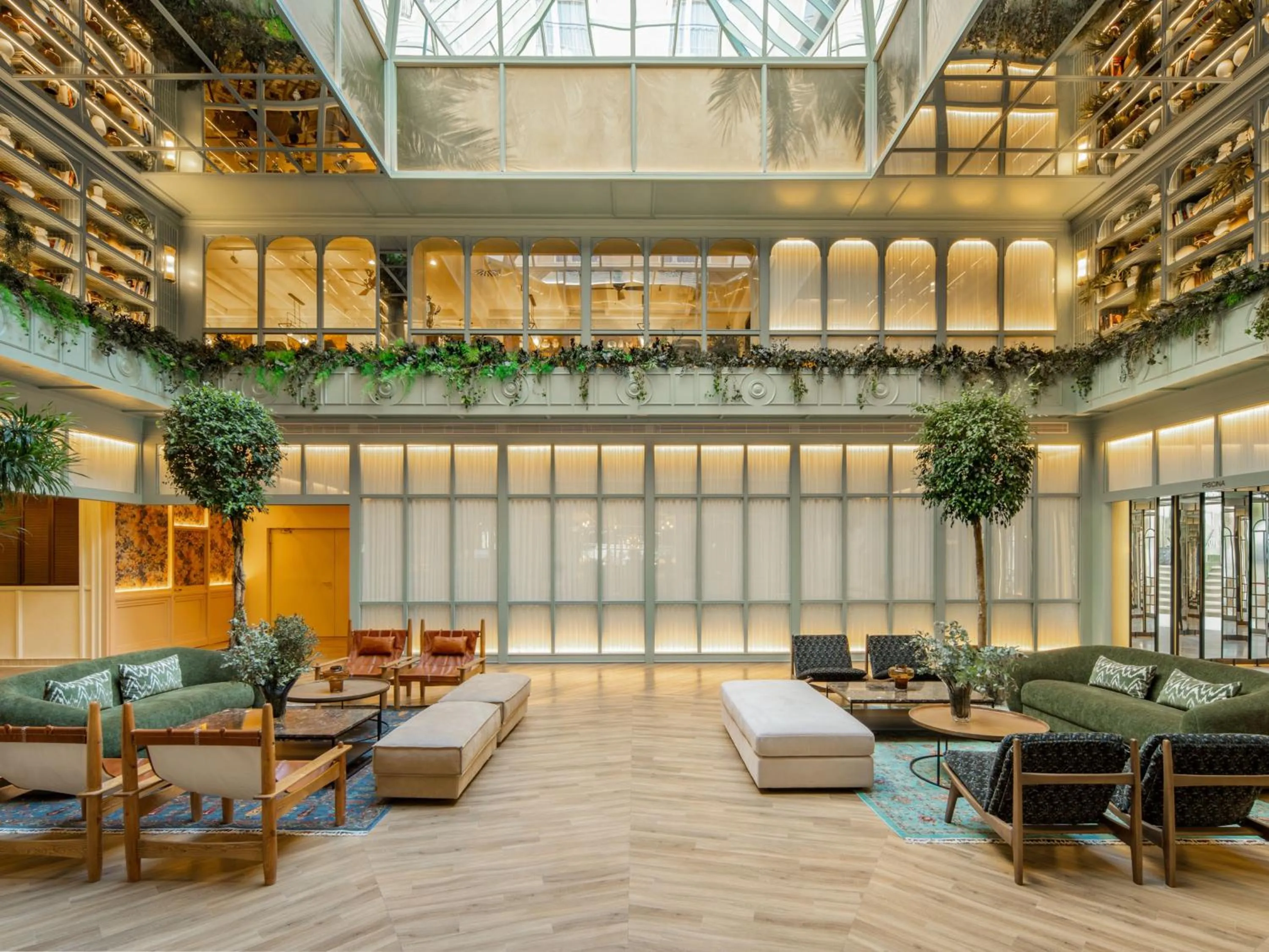 Seating area, Lobby/Reception in Ayre Hotel Sevilla
