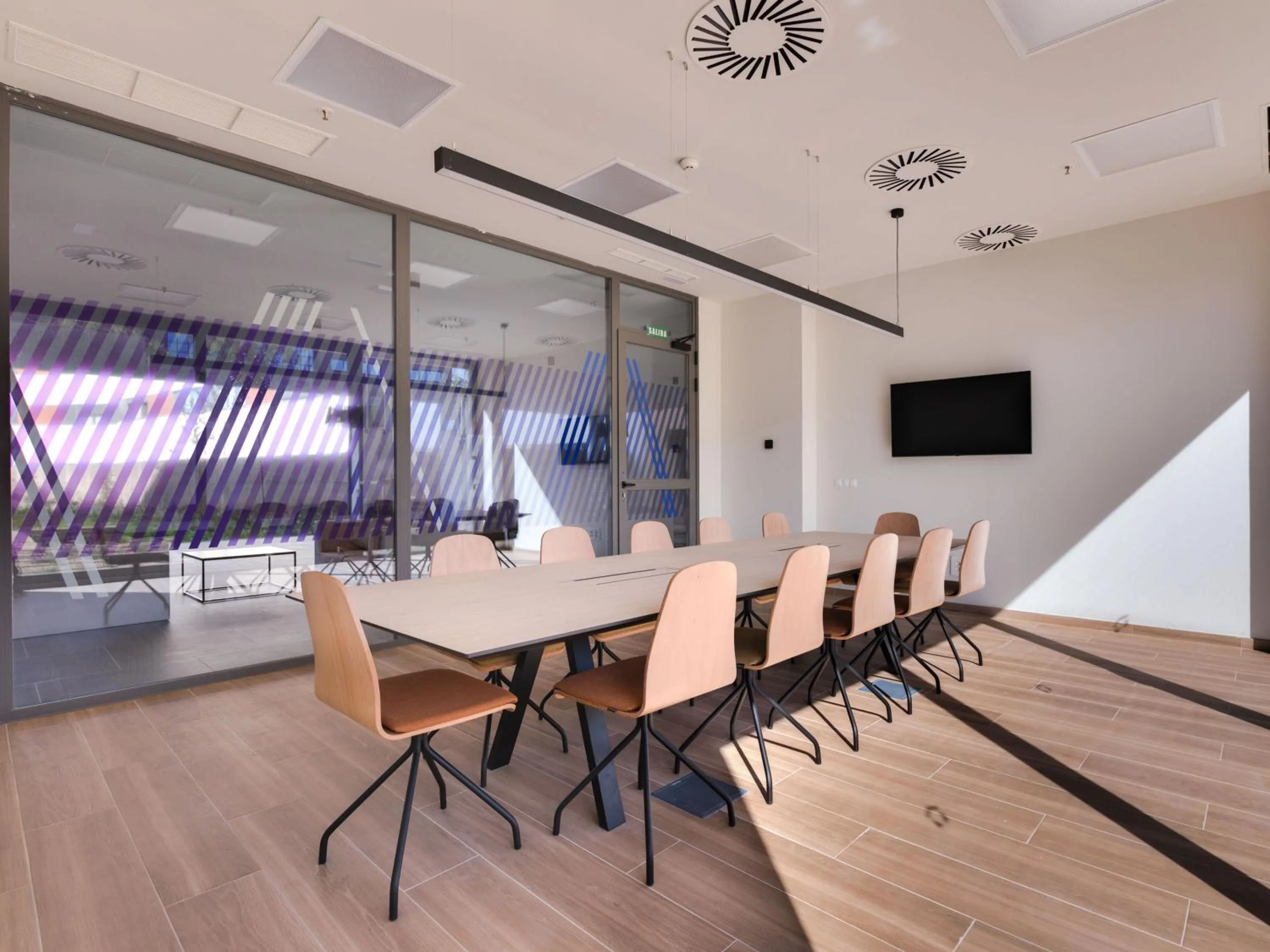 Seating area in Livensa Living Studios Madrid Alcobendas