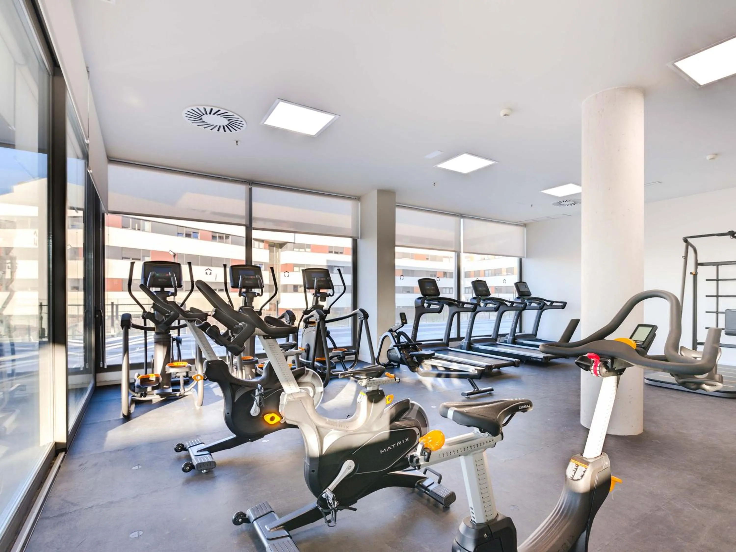 Fitness centre/facilities in Livensa Living Studios Madrid Alcobendas