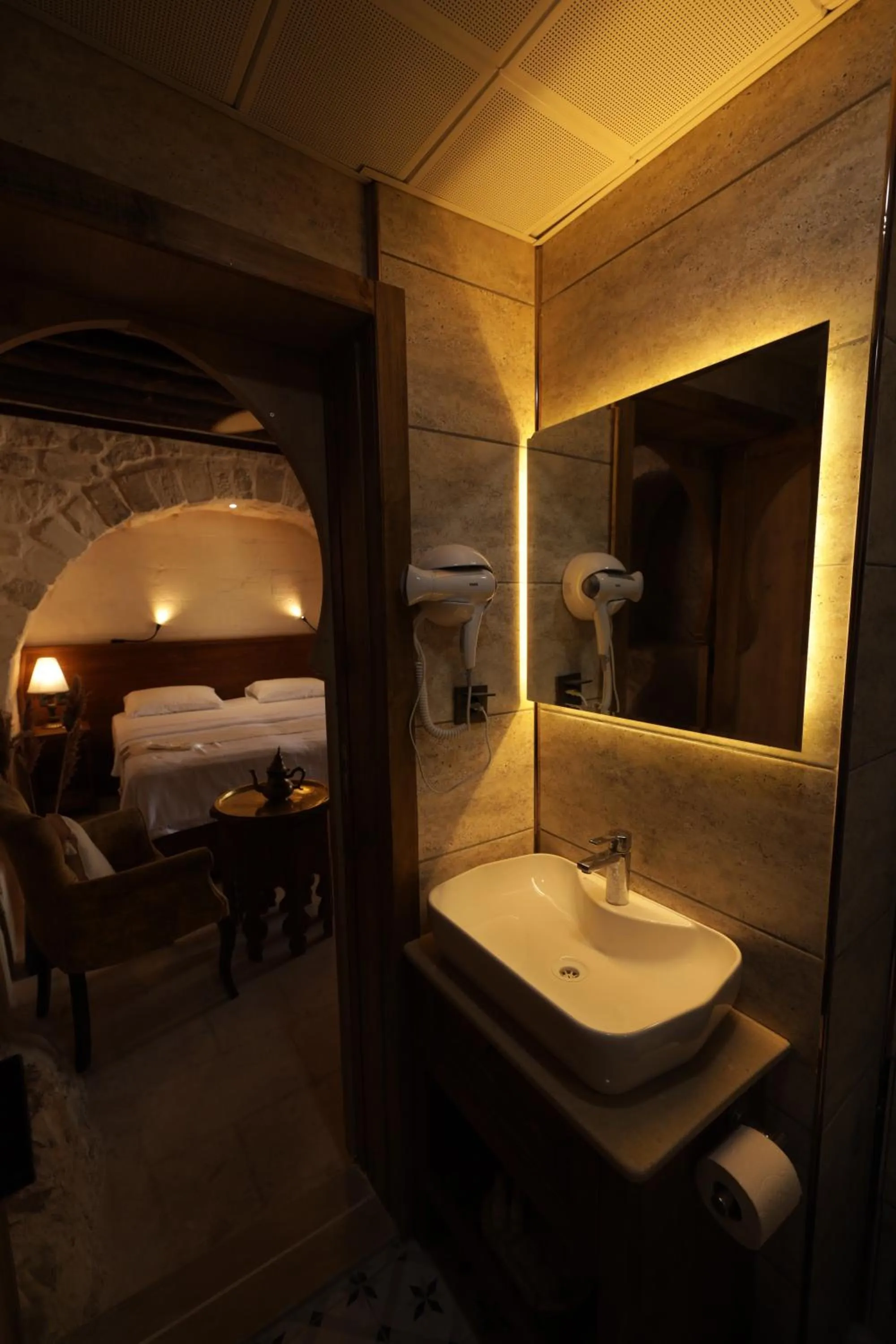 Bathroom, Bed in CEVHER KONAĞI